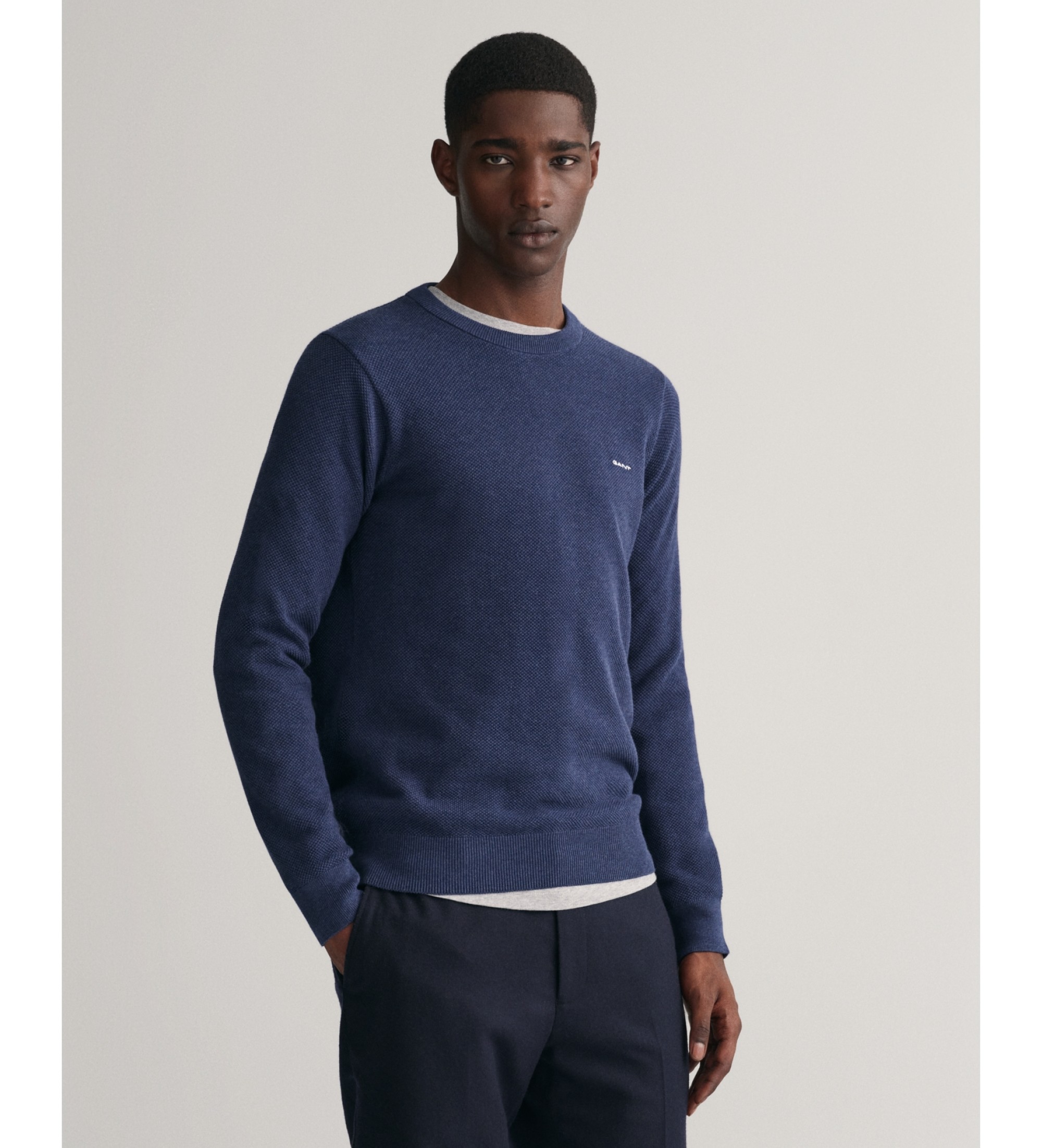 Gant für Herren. 8040521 Rundhalspullover aus marineblauem Baumwollpiqué (M), Lässig, Baumwolle