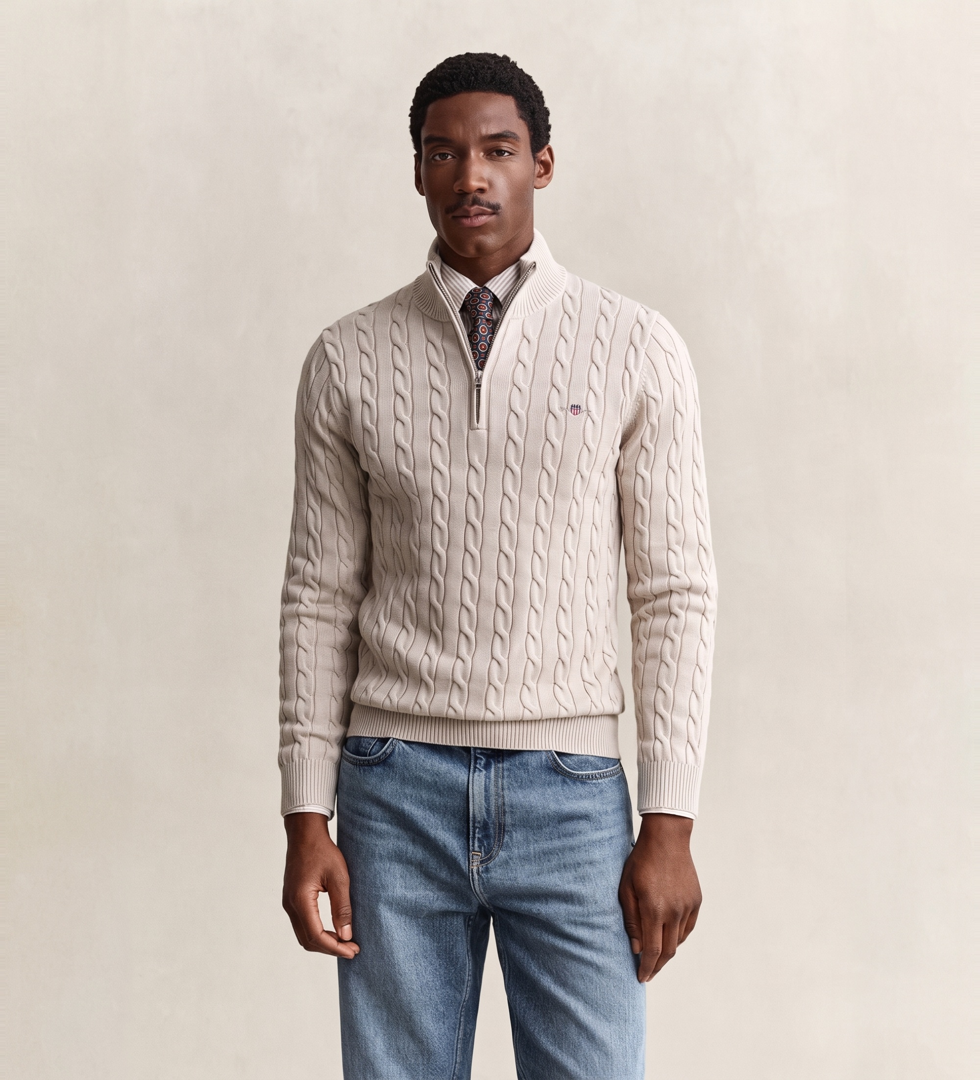 Gantvoor mannen. 8050603 Gebreide trui met kabelpatroon en halve rits, beige (L), Casual, Biologisch katoen
