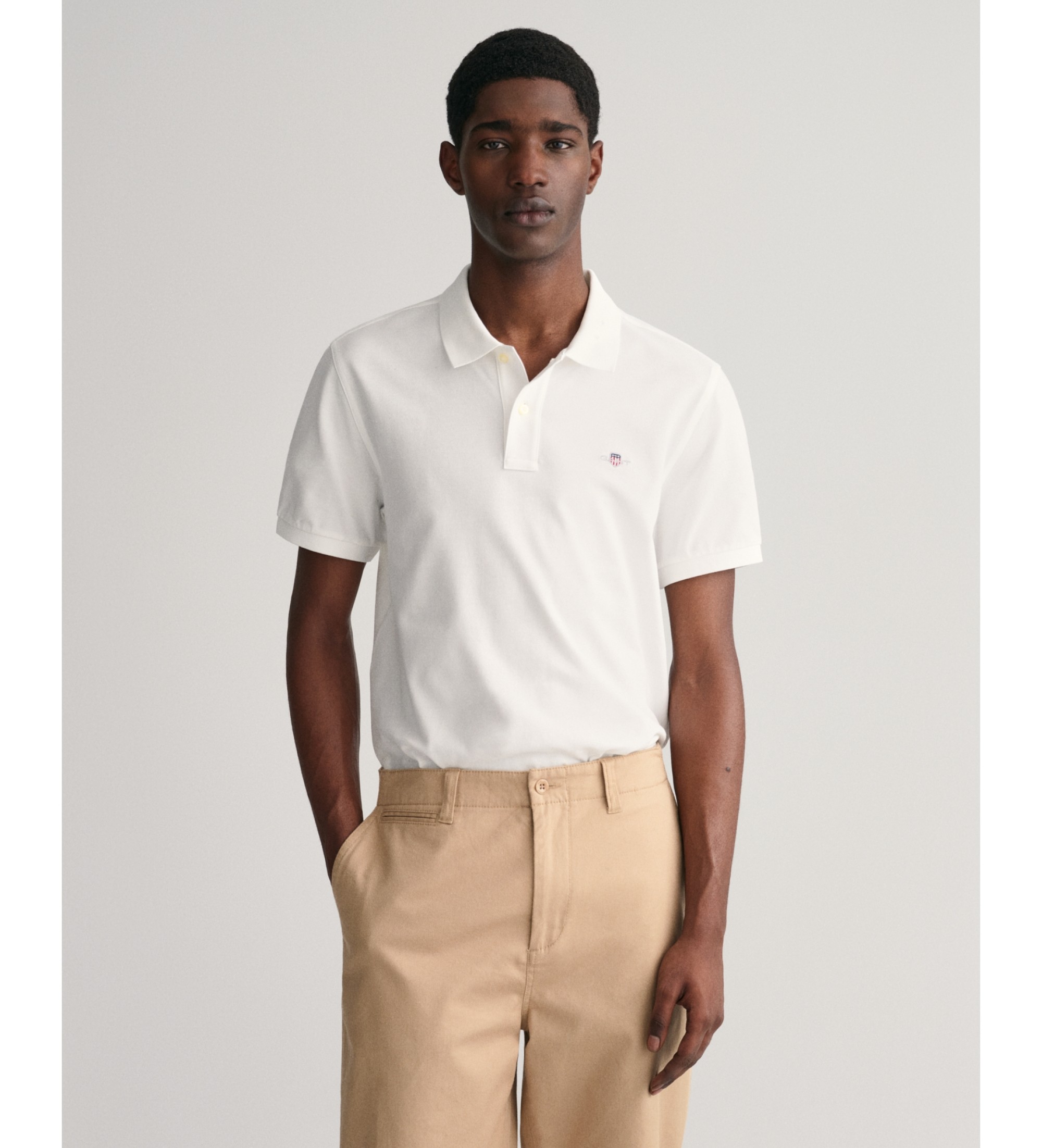 Gant für Herren. 2210 Piqué Regular Fit Shield Poloshirt weiß (S), Lässig, Baumwolle, Klassisch, Kurzarm