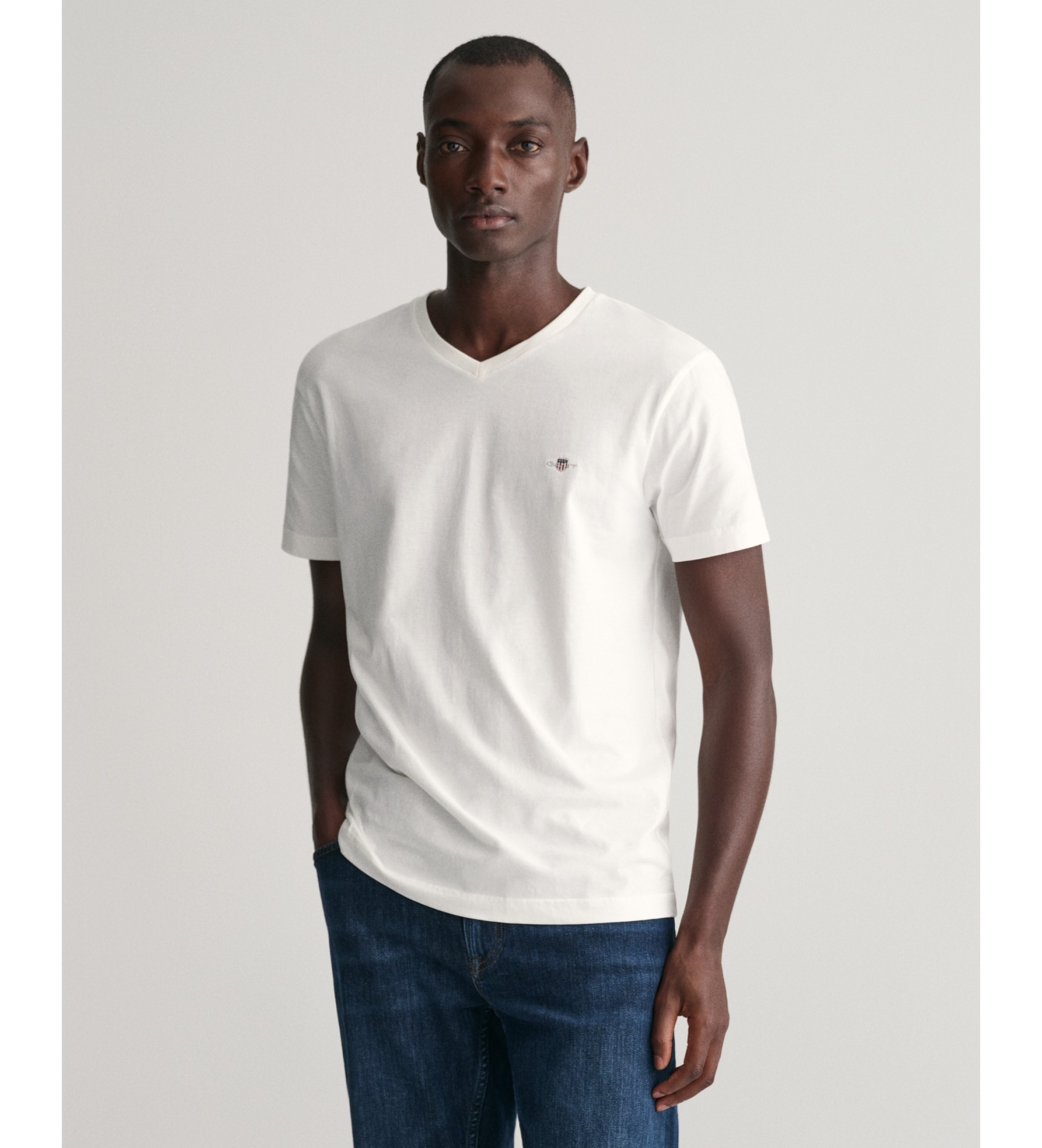 Gant für Herren. 2003186 Shield V-Neck T-Shirt weiß (4XL), Lässig, Baumwolle, Kurzarm