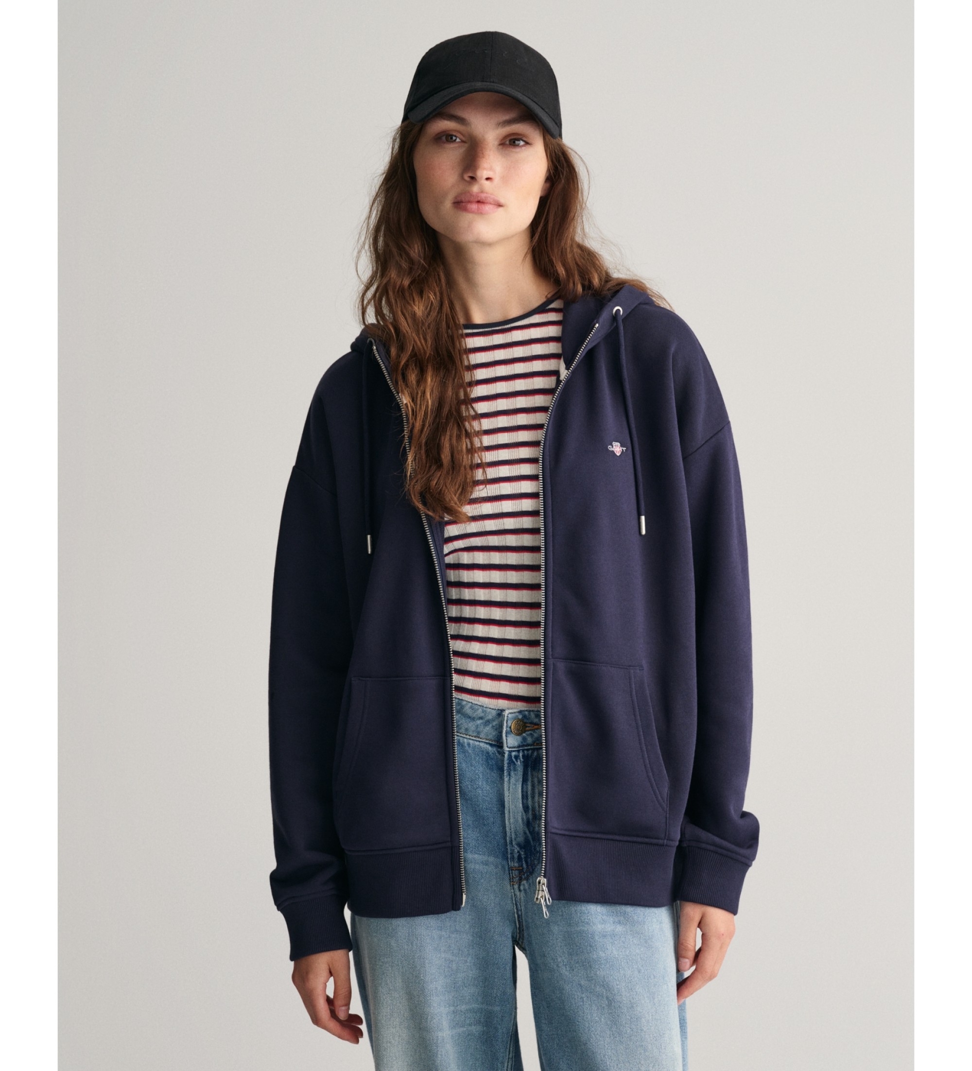 Gant für Damen. 4201412 Kapuzenpulli mit marineblauem Shield Zip Hoodie (S), Lässig, Baumwolle