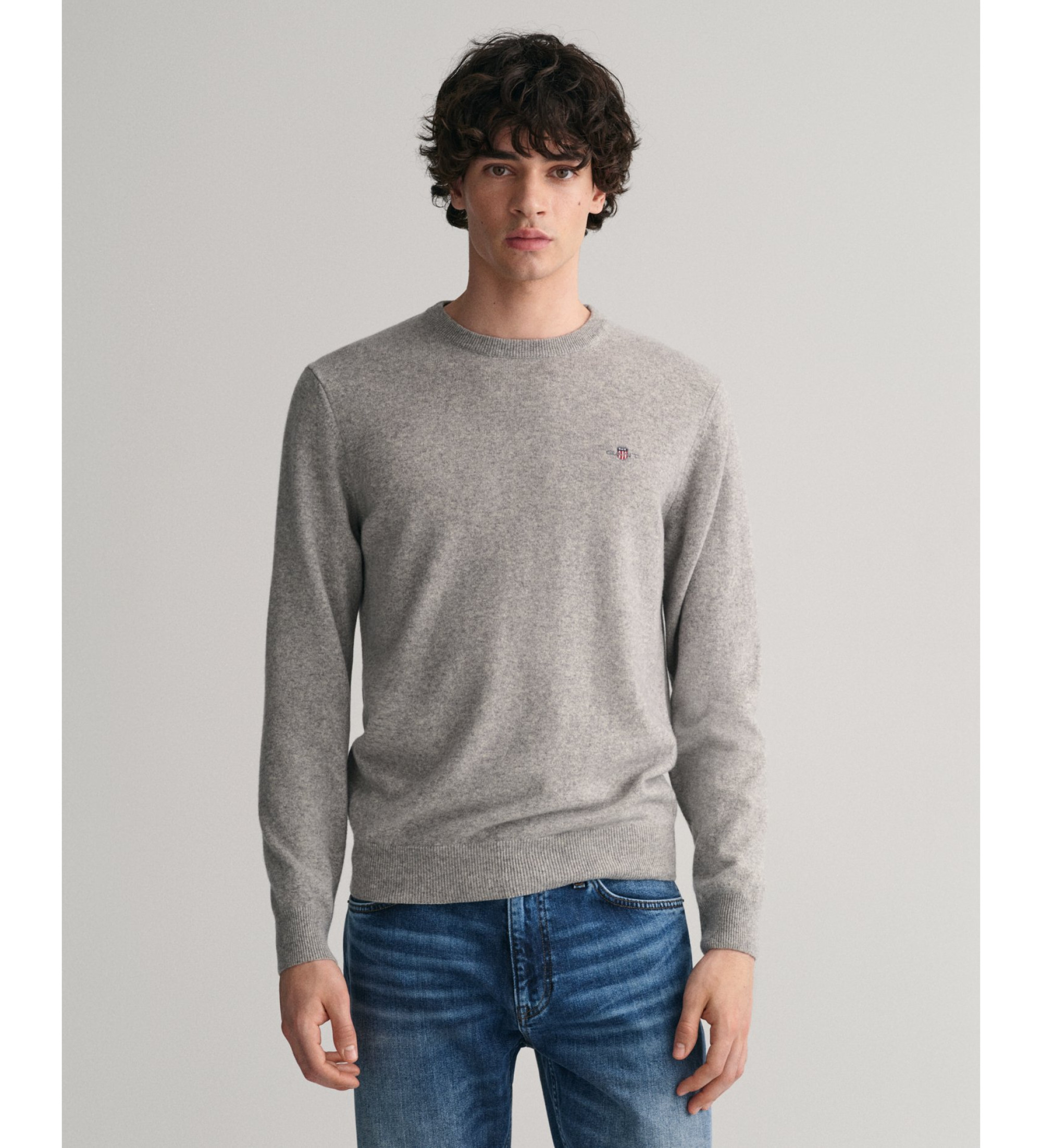 Gant für Herren. 87211 Pullover mit rundem Halsausschnitt aus sehr feiner grauer Schafswolle (XL), Lässig