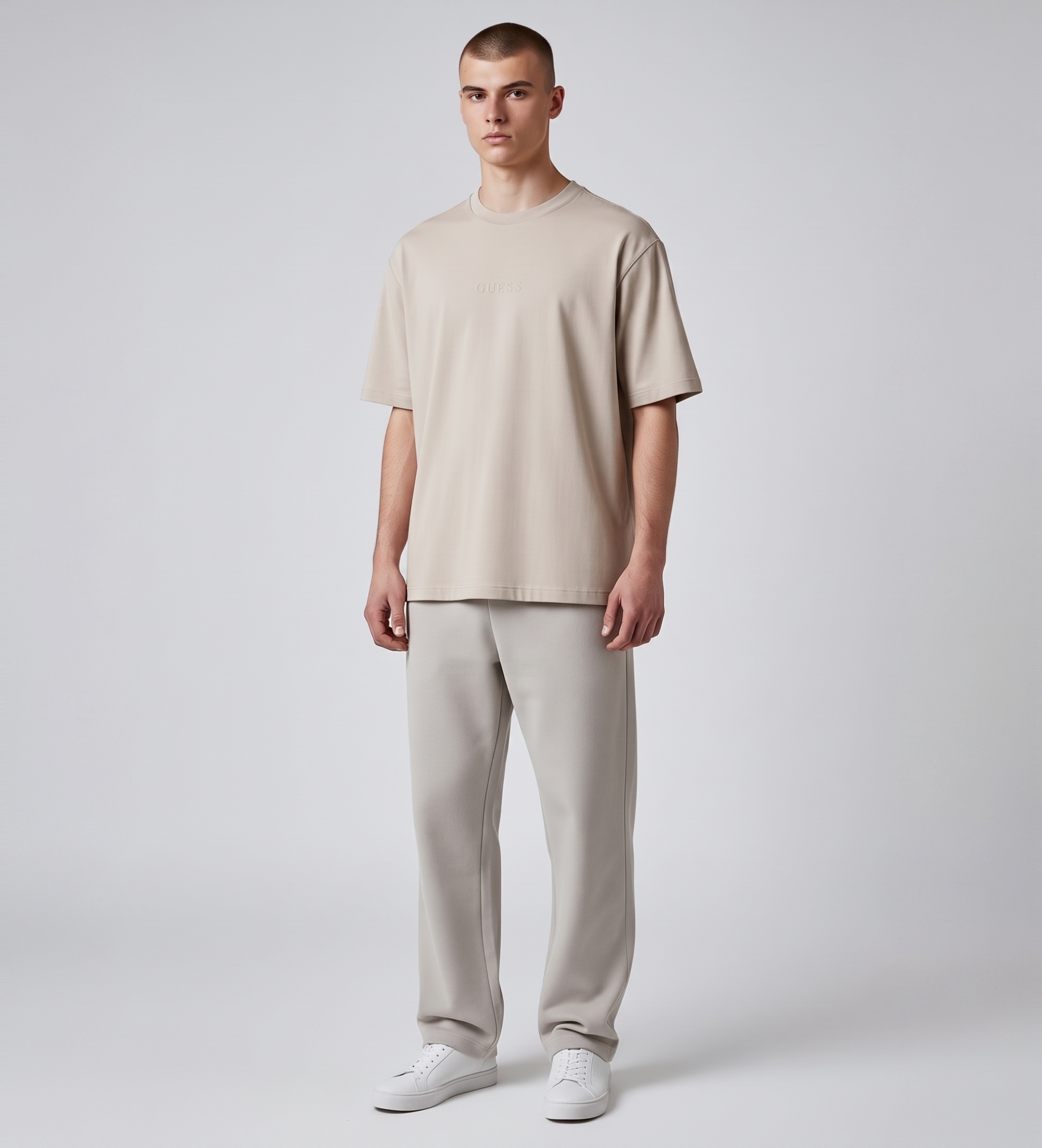 Guess für Herren. M6GI27K3249 Bsc Quattro beige T-shirt (XL), Lässig, Baumwolle, Kurzarm