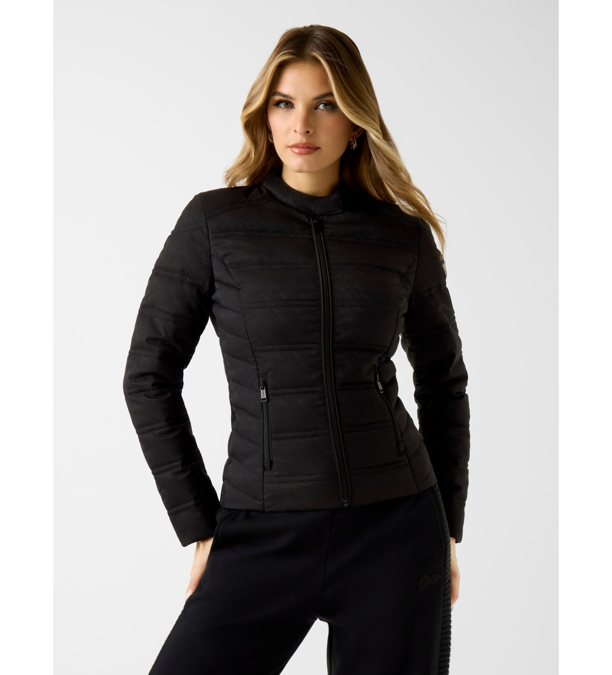 Guess für Damen. W6RL02WJ492 Steppjacke mit Logo 4G schwarz (XS), Lässig, Polyester