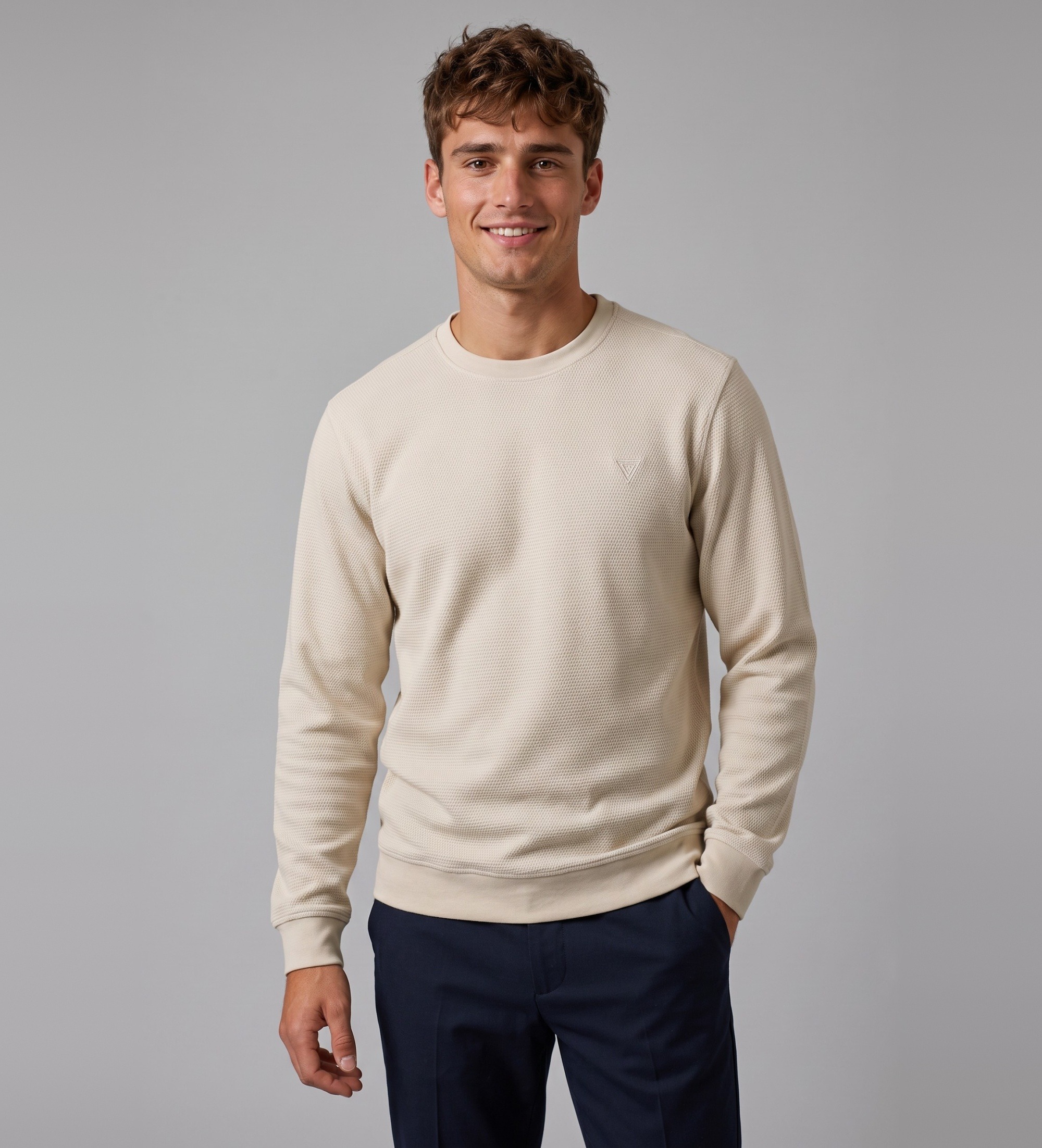 Guess für Herren. M6YQ24K4245 Strukturiertes Sweatshirt mit langen Ärmeln in Beige (XL), Lässig, Baumwolle