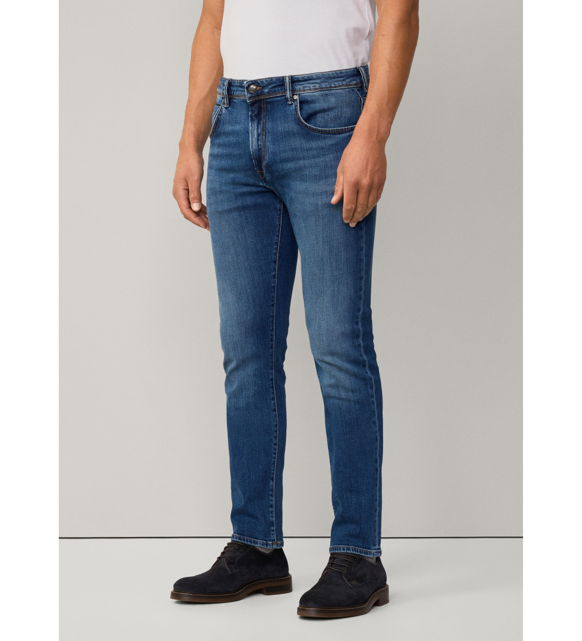 Hackett London für Herren. HM212695 Stretch-Jeans Vintage-Waschung Slim Fit blau (33/32), Lässig, Baumwolle, Denim