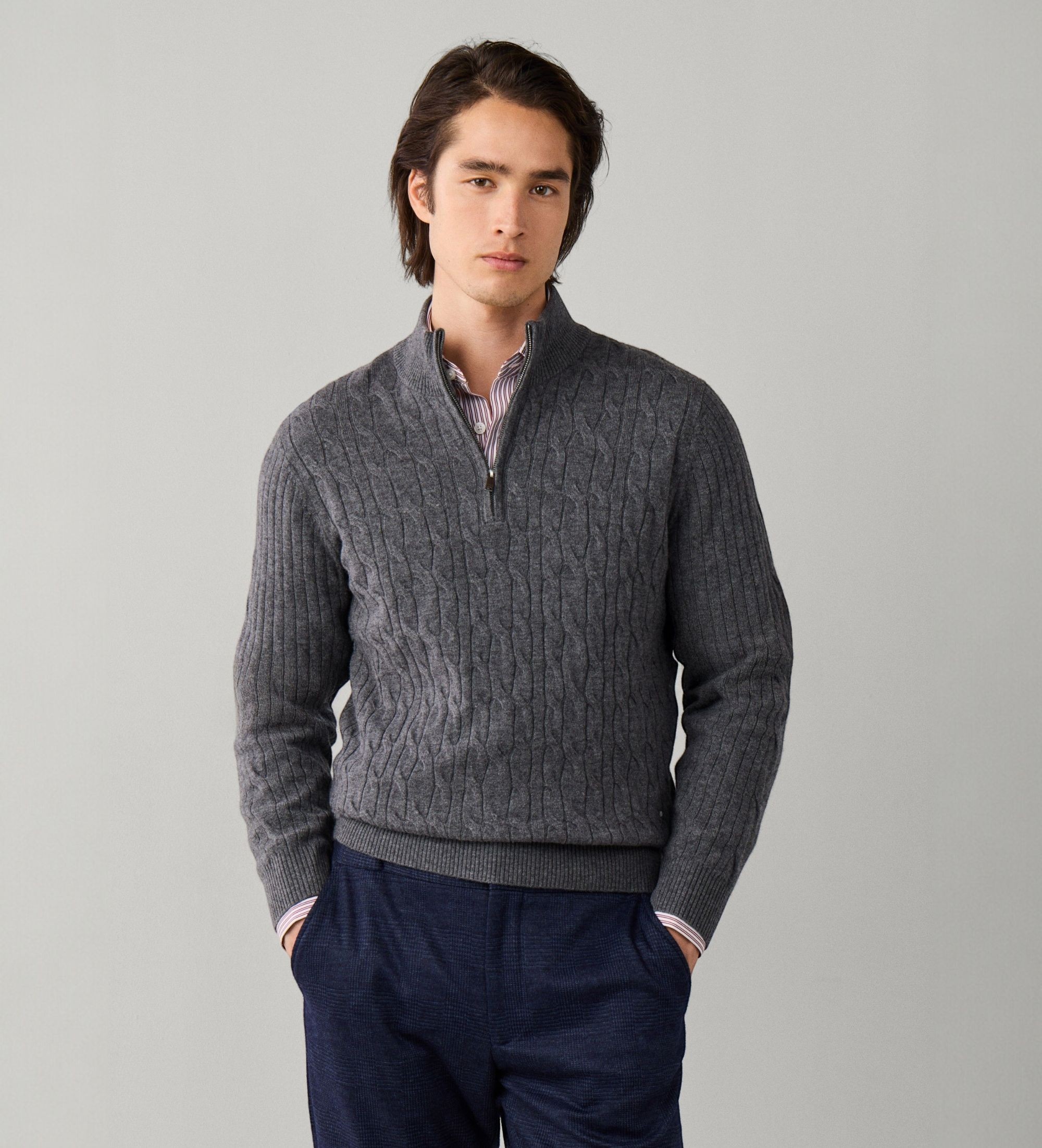 Hackett Londonvoor mannen. HM7000251 Trui met rits Lambswool Cable Hzip middengrijs (M), Wol, Klassiek