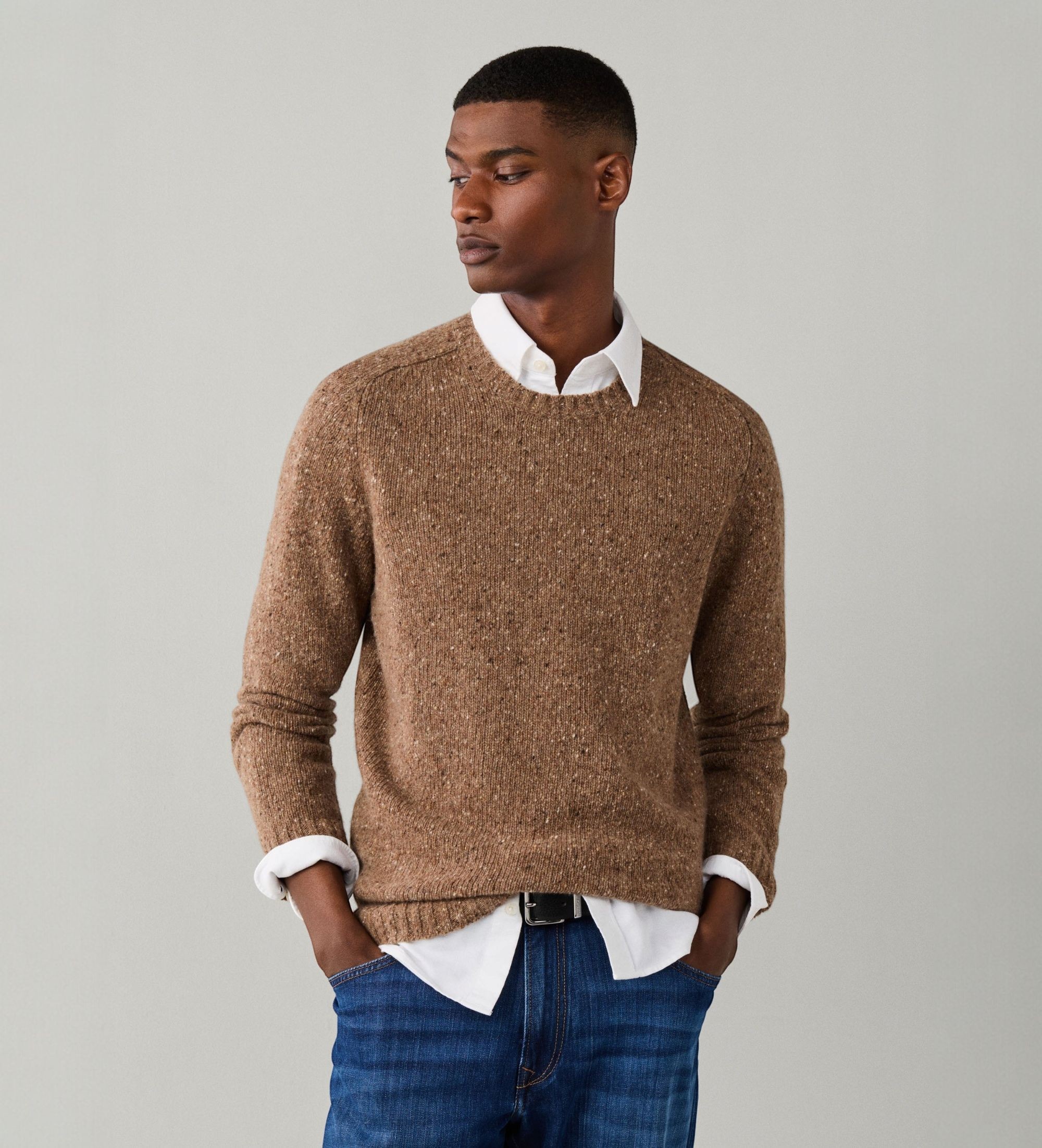 Hackett Londonvoor mannen. HM7000253 Jersey Donegal Crew beige tetley (XXL), Wol, Klassiek