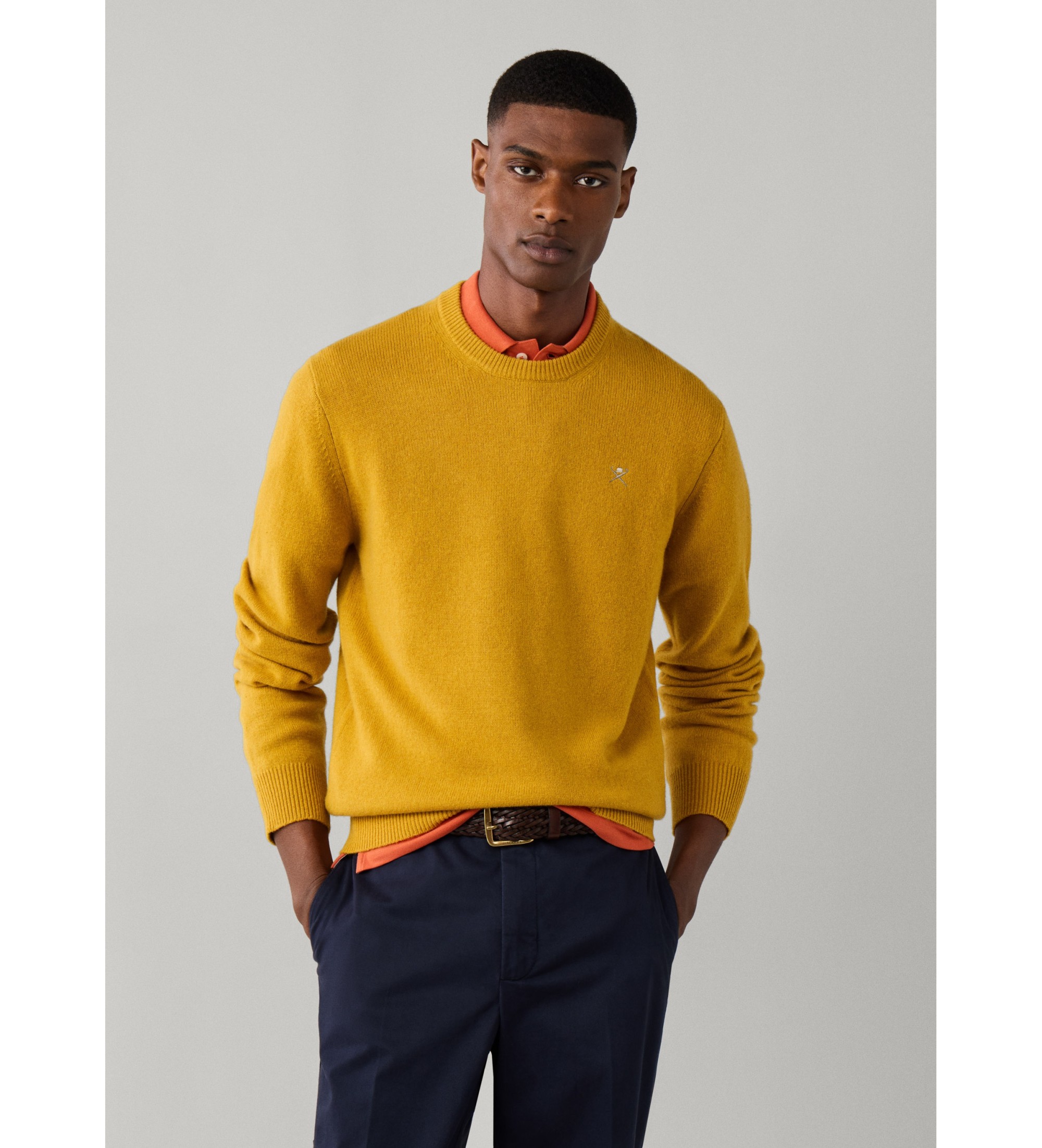 Hackett London für Herren. HM7000287 Gelber Lambswool-Pullover (L), Lässig, Wolle, Klassisch, Langarm