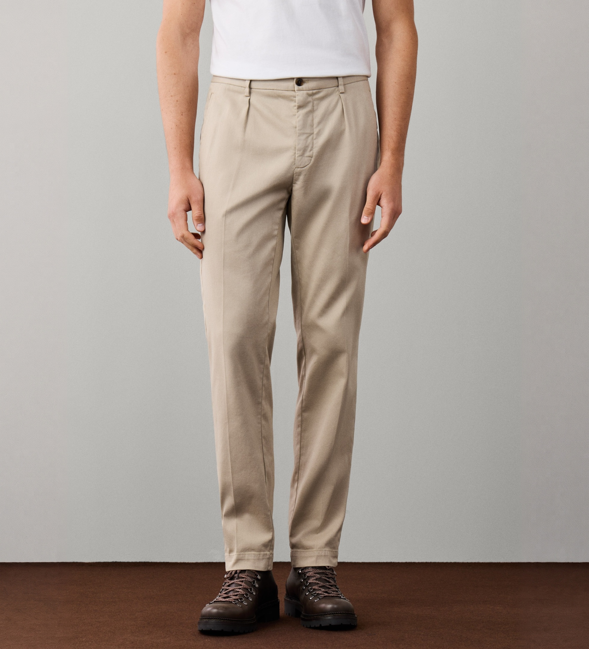 Hackett Londonvoor mannen. HM2100170 Sateen Sloane broek beige (38/32), Casual, Katoen