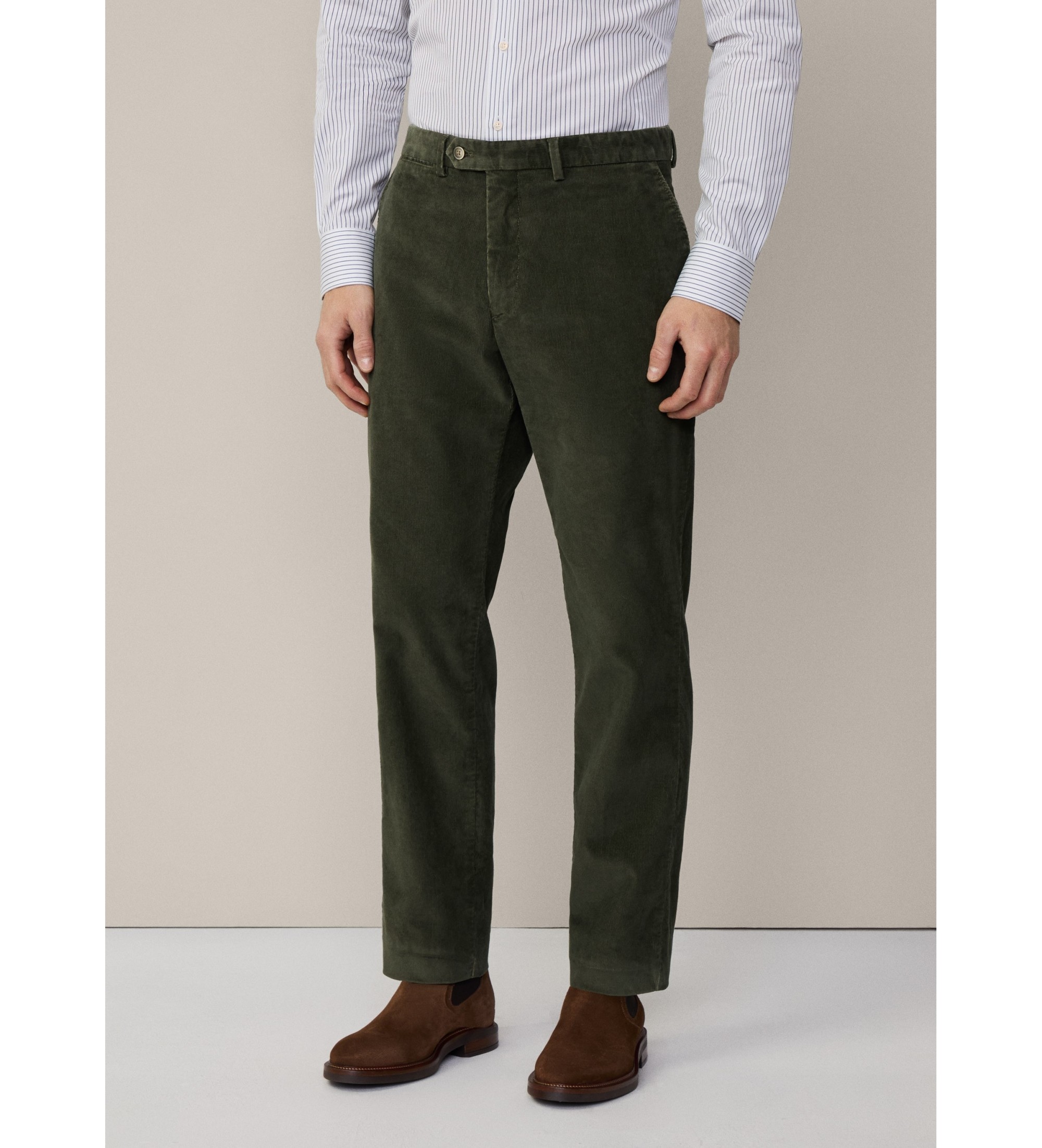 Hackett London für Herren. HM212656 Chino-Hose Pigment Cord grün (36/32), Lässig, Baumwolle