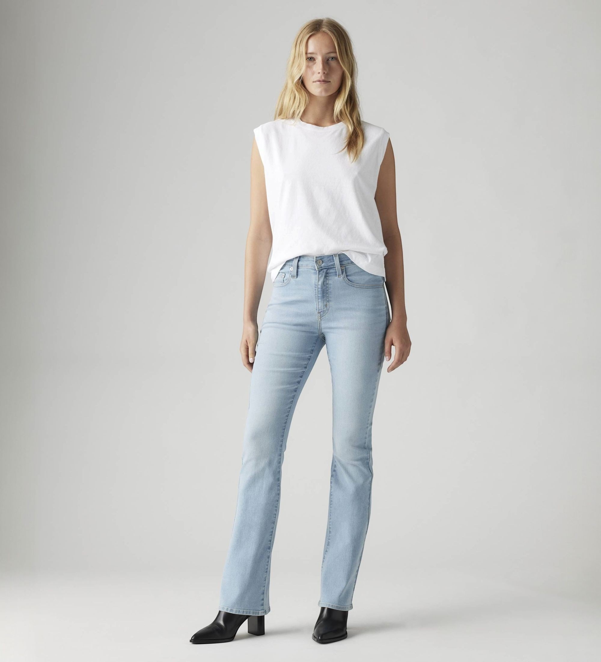 Levi's für Damen. 18759-0201 Jeans 725 High Rise Bootcut hellblau (26/32), Lässig, Baumwolle, Denim