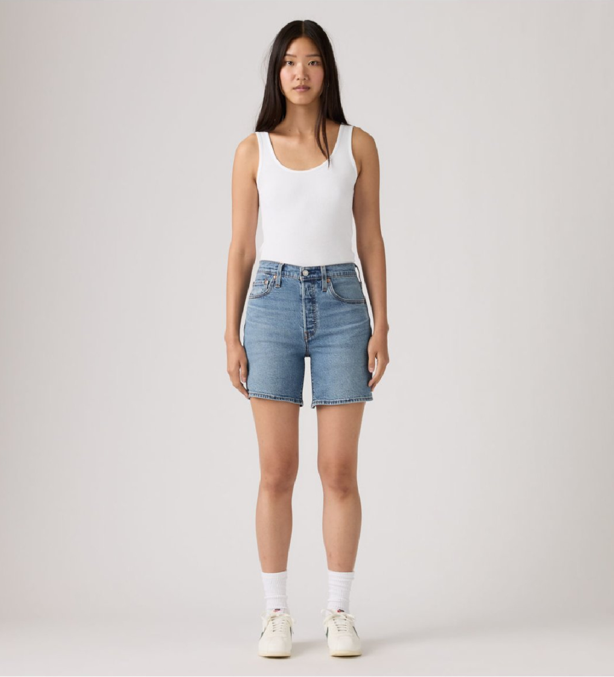 Levi's für Damen. A9296-0006 Shorts 501 Mid Thigh Lightweight blau (24), Lässig, Baumwolle, Denim