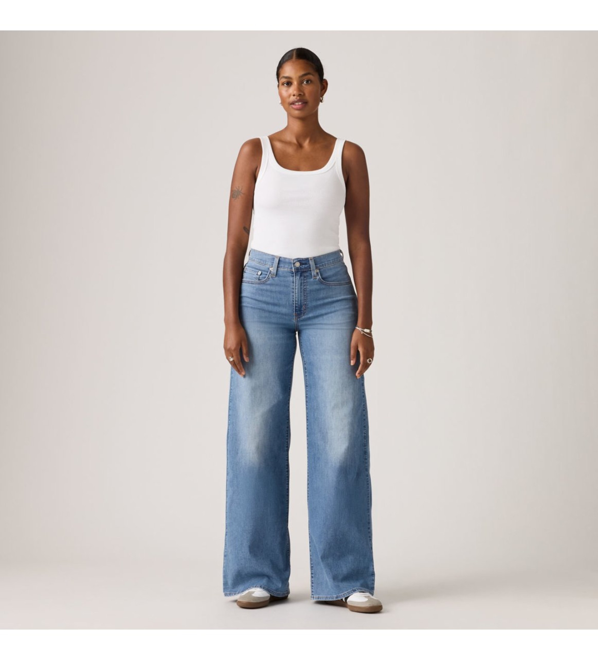 Levi's für Damen. 0039B-0021 Jeans 728 Weites Bein mit hohem Schritt Blau (25/30), Lässig, Baumwolle, Denim