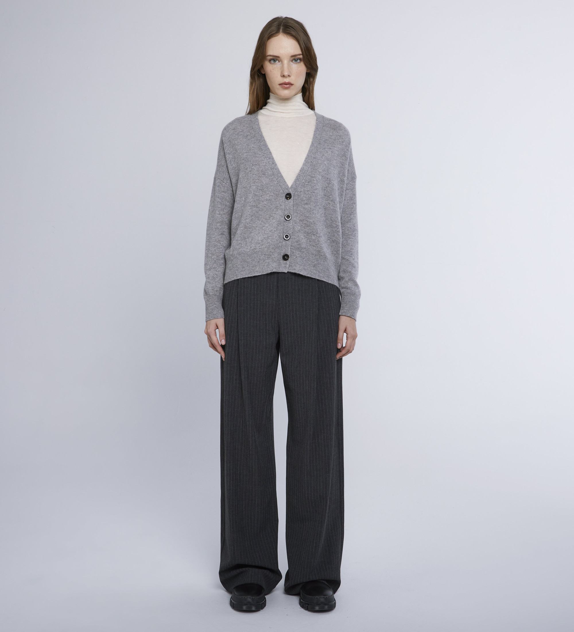 Marella für Damen. 2423346034200 Skorpion Strickjacke grau (M), Lässig, Wolle