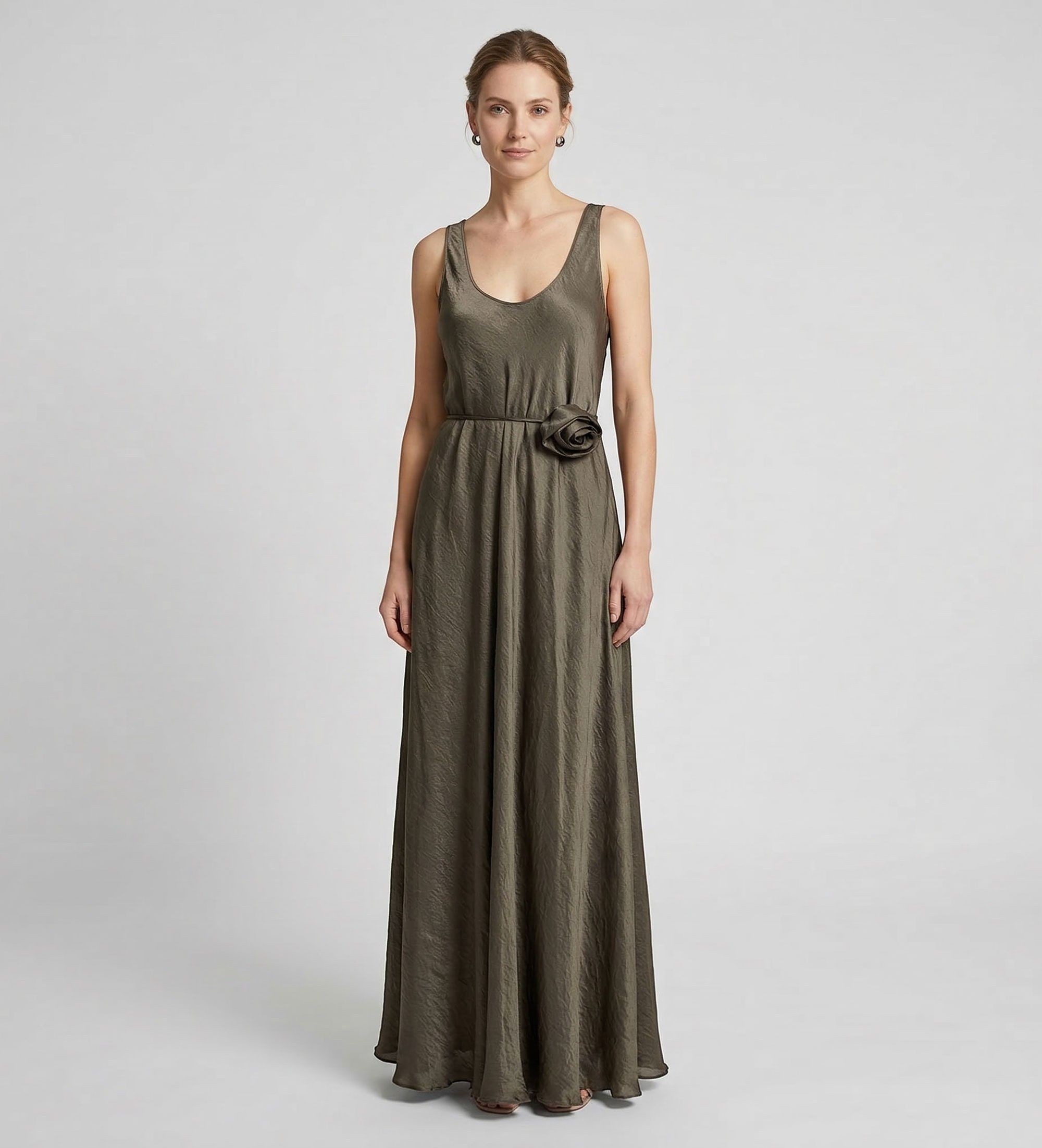 Marella für Damen. 2613221015200 Braunes Kleid von Mlmalcool (38), Lässig, Party, Acrylglas, Ärmellos / Hosenträger