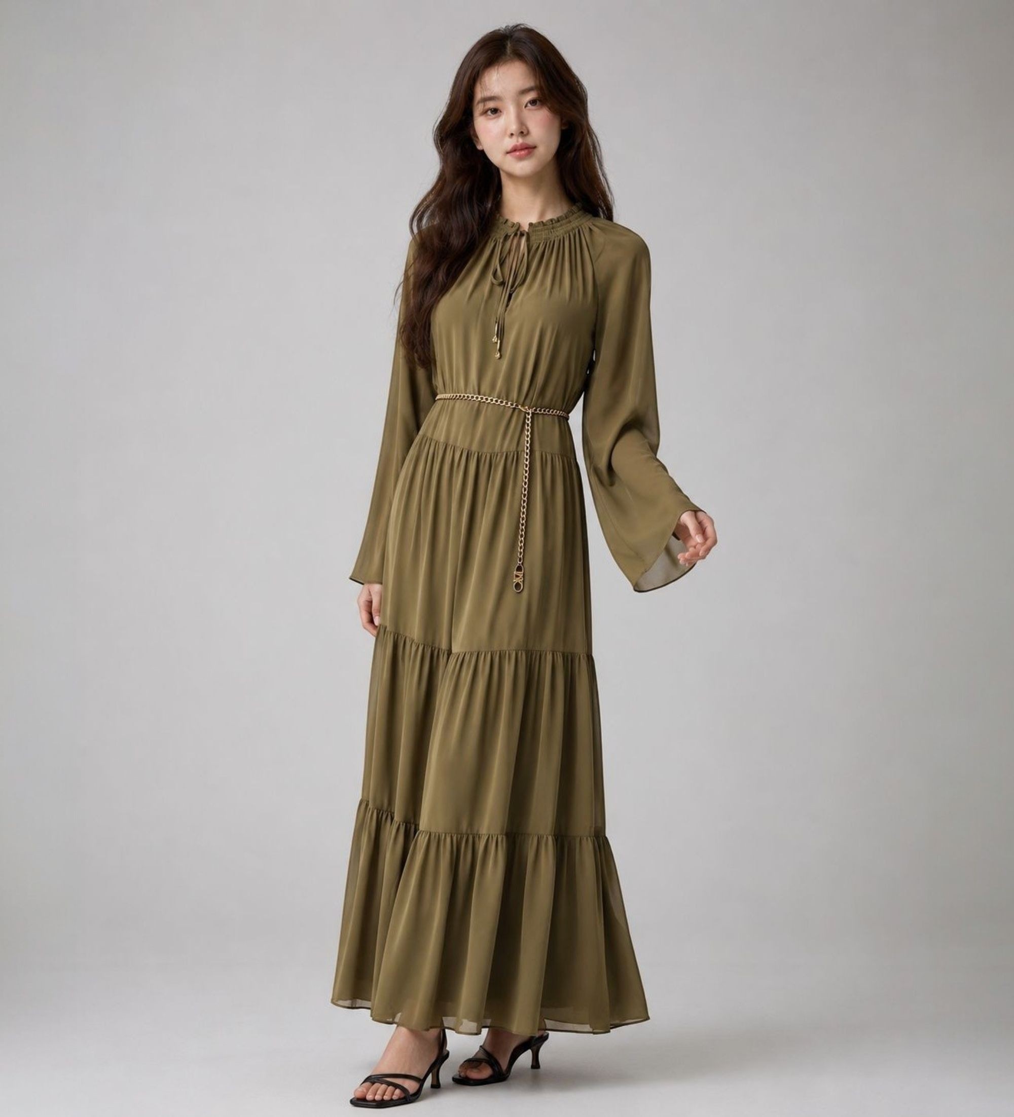 Michael Kors für Damen. MT683L17R3 Maxikleid mit Smok-Bindekragen in Grün (M), Lässig, Party, Langarm, Recyceltes Polyester