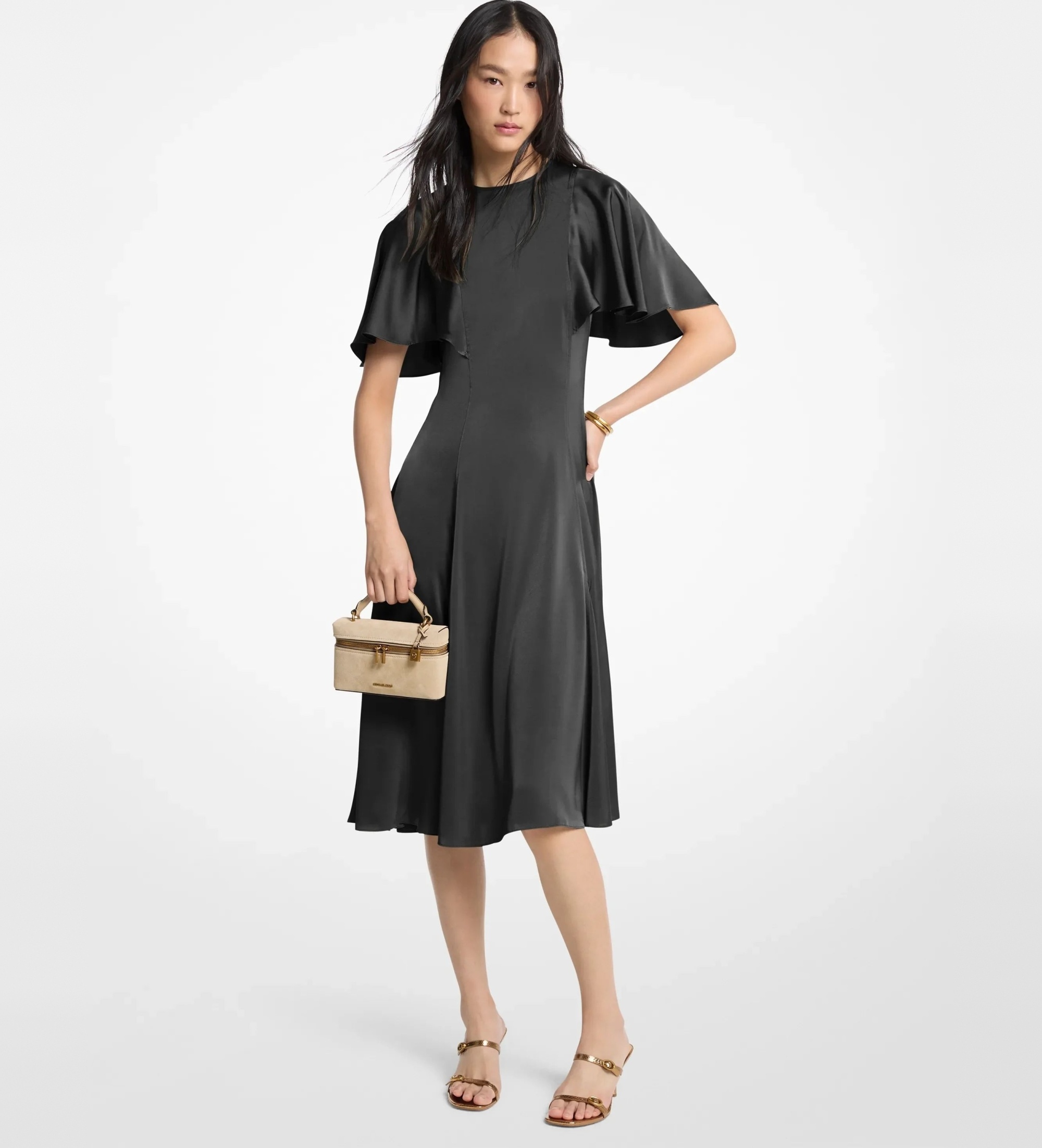 Michael Kors für Damen. MT683KYAYJ Schwarzes Midi-Satinkleid mit Flügelärmeln (40), Lässig, Party, Kurzarm, Recyceltes Polyester