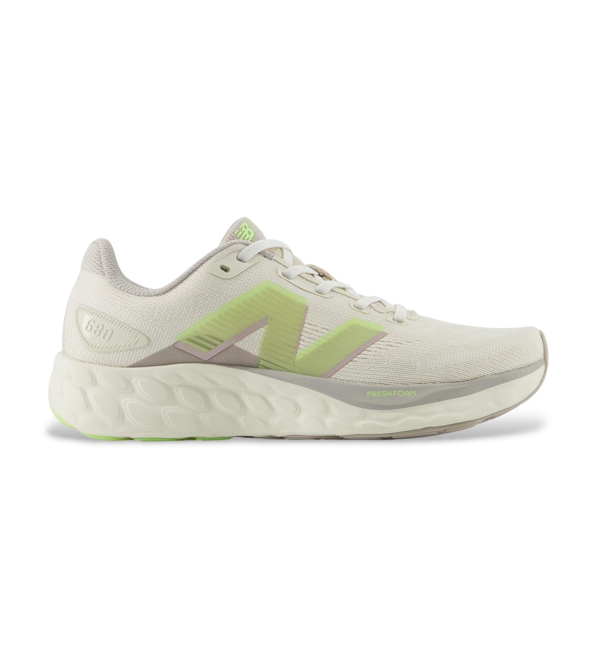 New Balance für Damen. W680V8 Fresh Foam 680 v8 Sneaker, beige (38), Stoff, Wohnung, Schnürsenkel, Sportlich