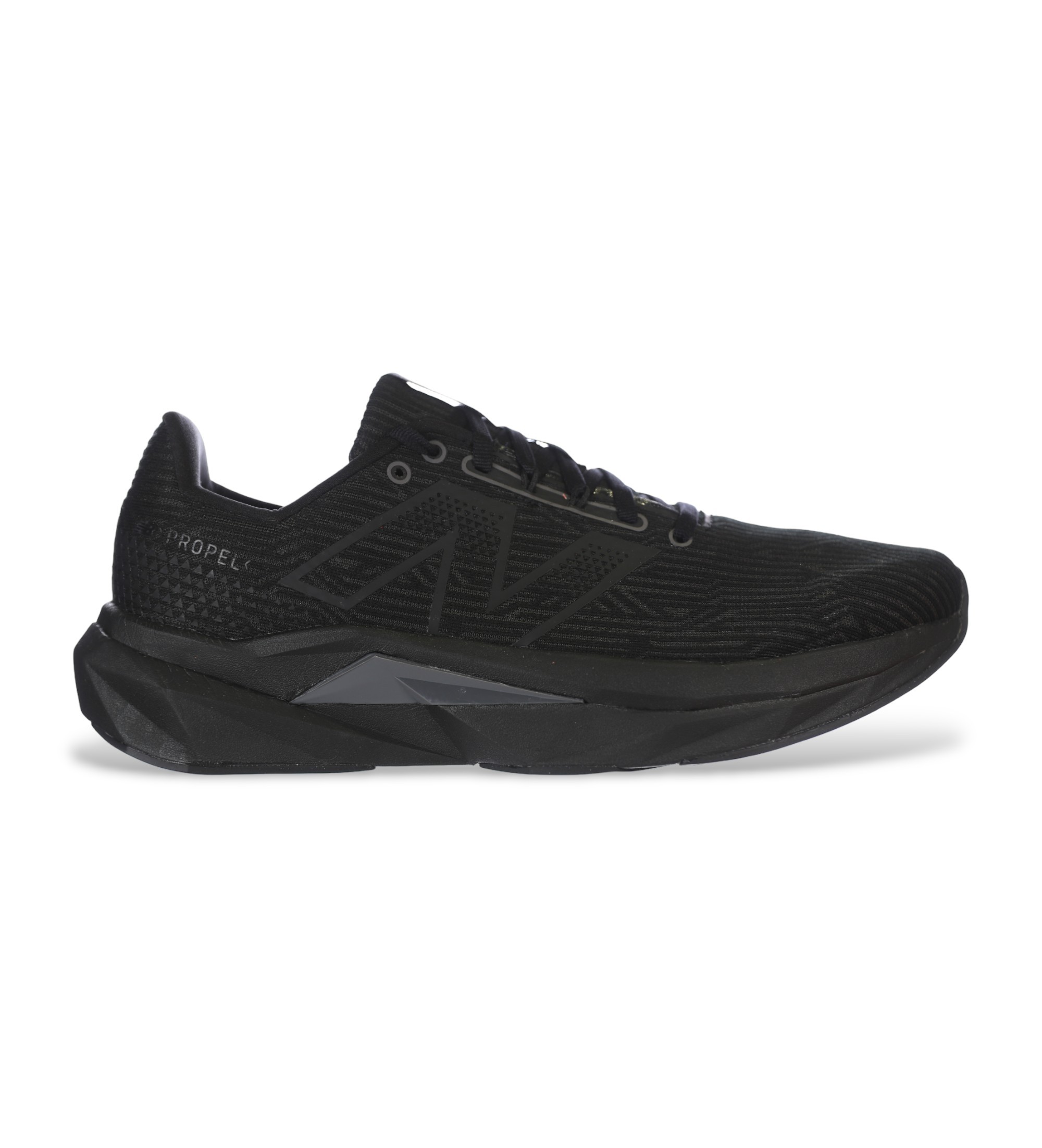 New Balance für Herren. MFCPRV5 Sneaker FuelCell Propel v5 schwarz (43), Wohnung, Schnürsenkel, Lässig