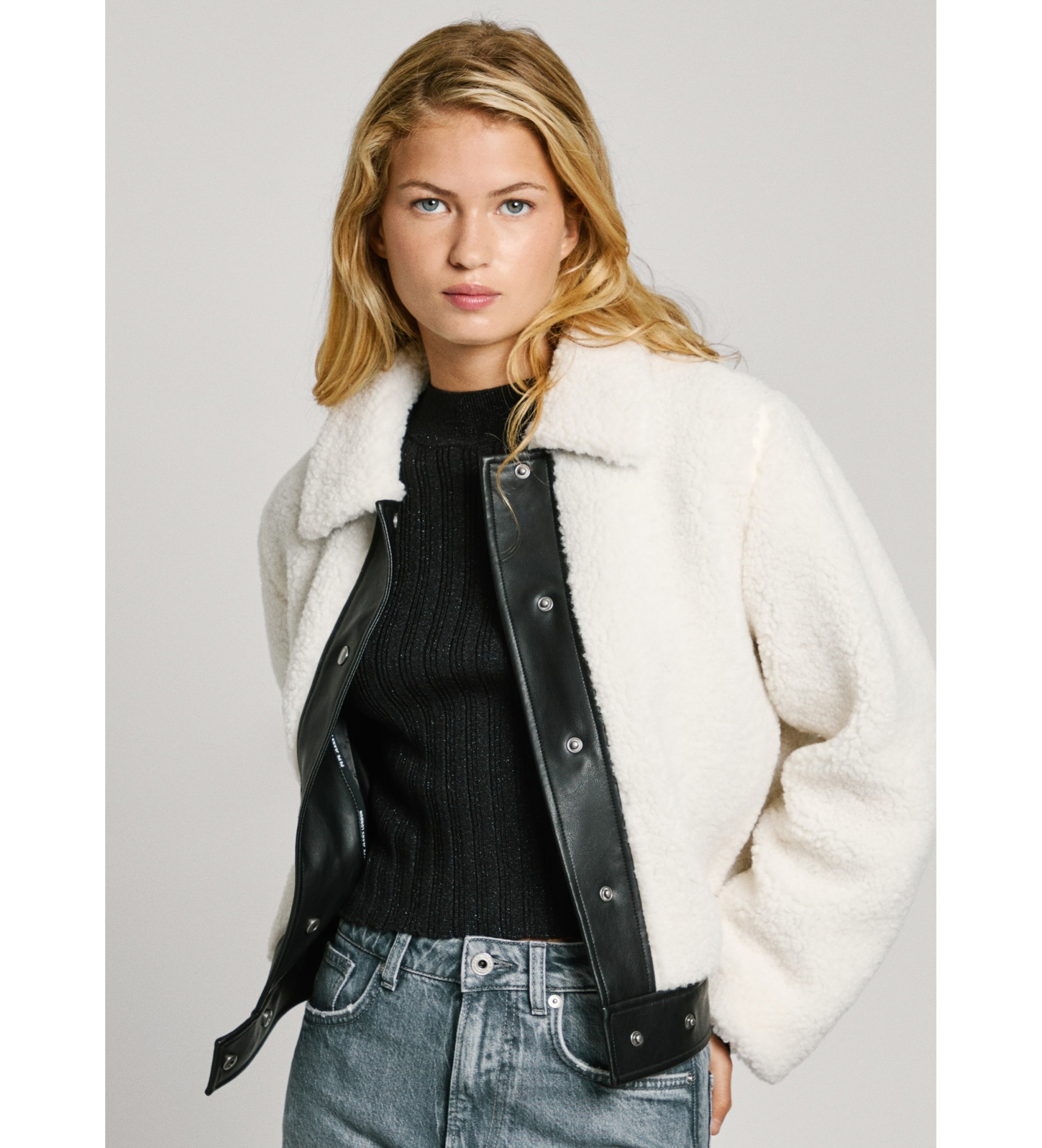 Pepe Jeans für Damen. PL402496 Jacke Fatima weiß (M), Lässig, Polyester
