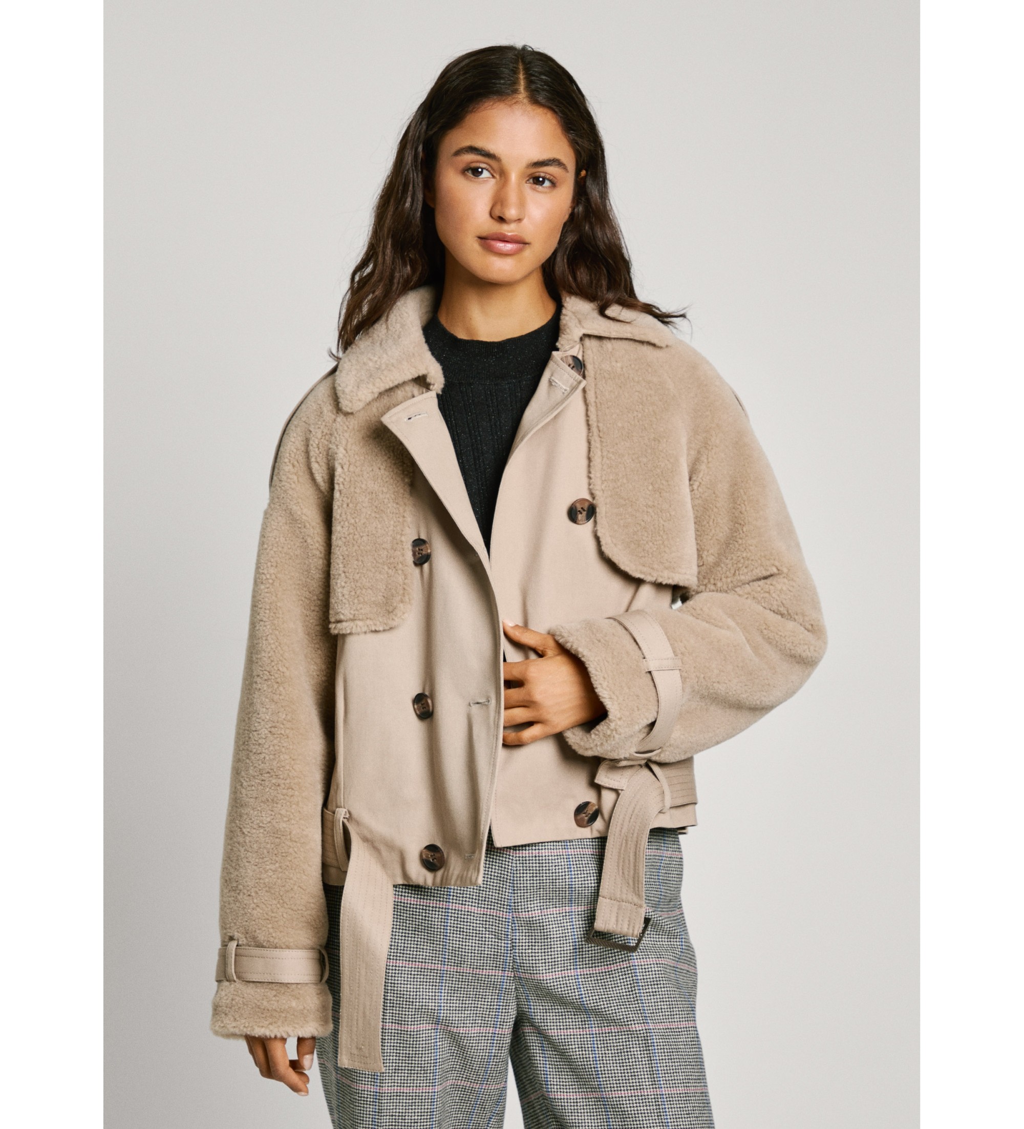 Pepe Jeans für Damen. PL402500 Beigefarbener Trenchcoat Fiona (M), Lässig, Baumwolle