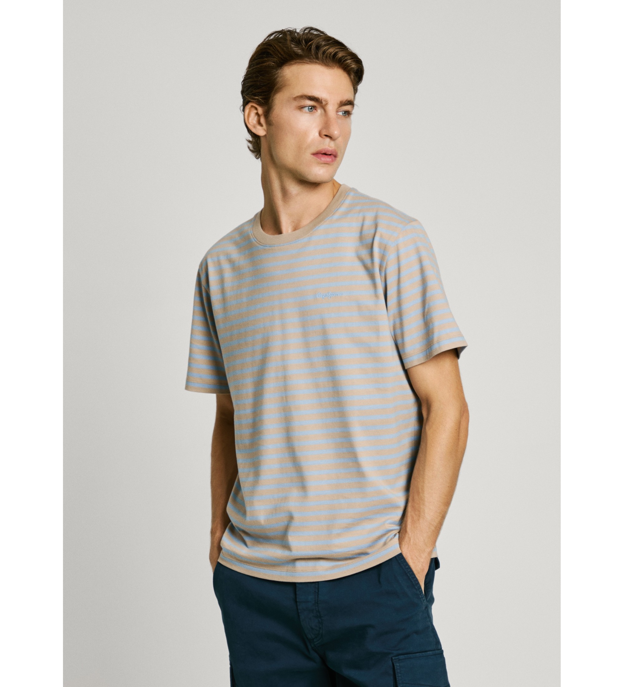 Pepe Jeans für Herren. PM509391 Beigefarbenes T-Shirt von Cane (S), Lässig, Baumwolle, Kurzarm