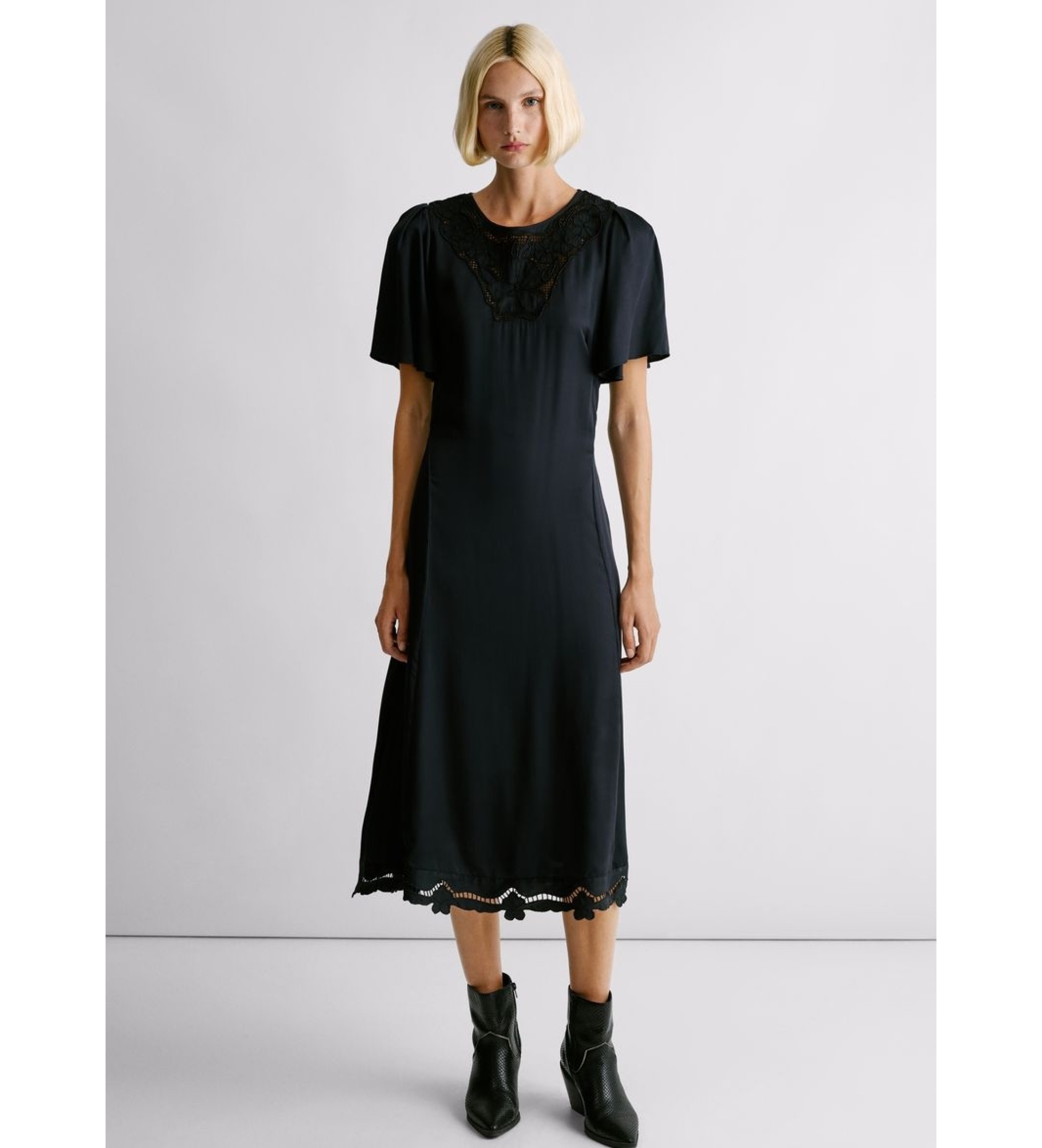 Pepe Jeans für Damen. PL9537734 Schwarzes Marlango-Kleid (M), Lässig, Modal, Kurzarm