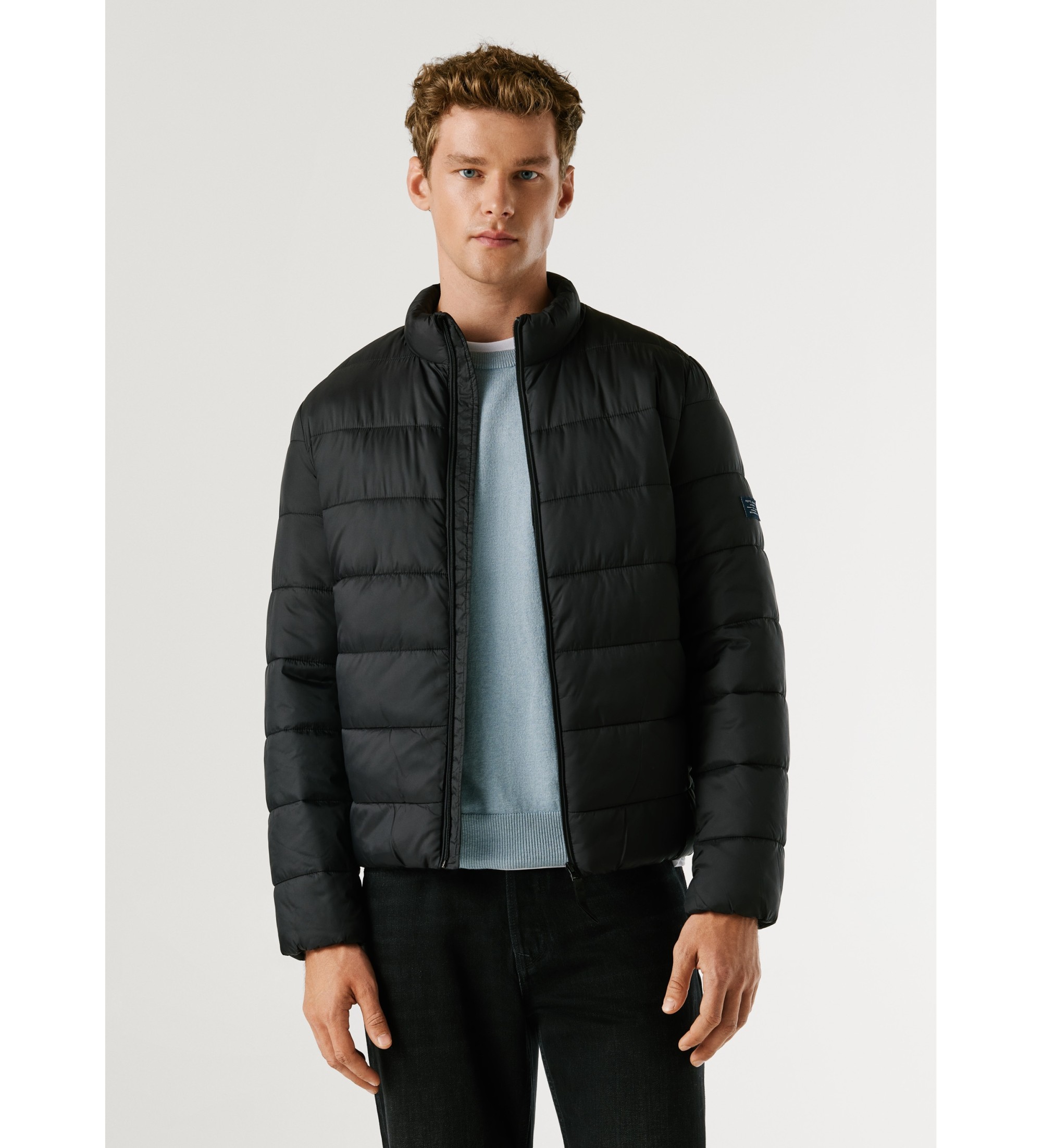 Pepe Jeans für Herren. PM4027171 Schwarze Puff-Duffle-Jacke (S), Lässig, Polyamid, Langarm