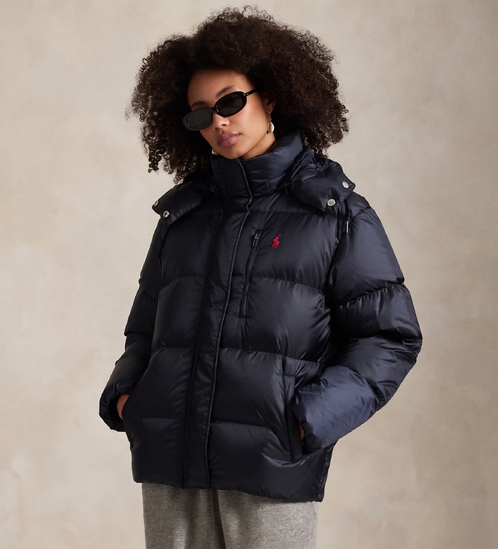 Polo Ralph Lauren für Damen. 211932183001 Gesteppter, wasserabweisender und wasserdichter Marinemantel (XS), Lässig, Nachhaltig, Recyceltes