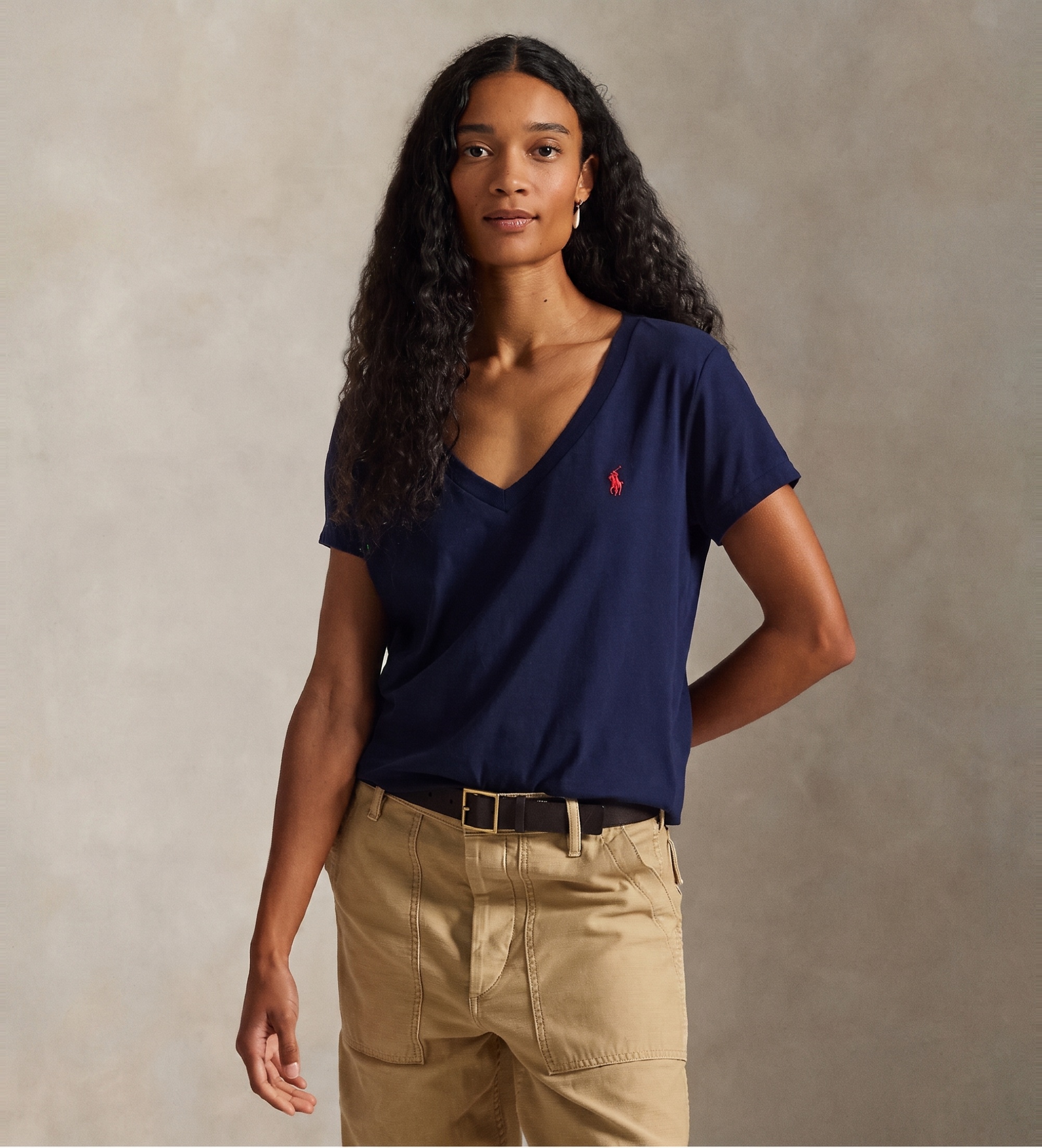 Polo Ralph Lauren für Damen. 211B14611008 Marineblaues T-Shirt mit V-Ausschnitt (S), Lässig, Baumwolle, Kurzarm