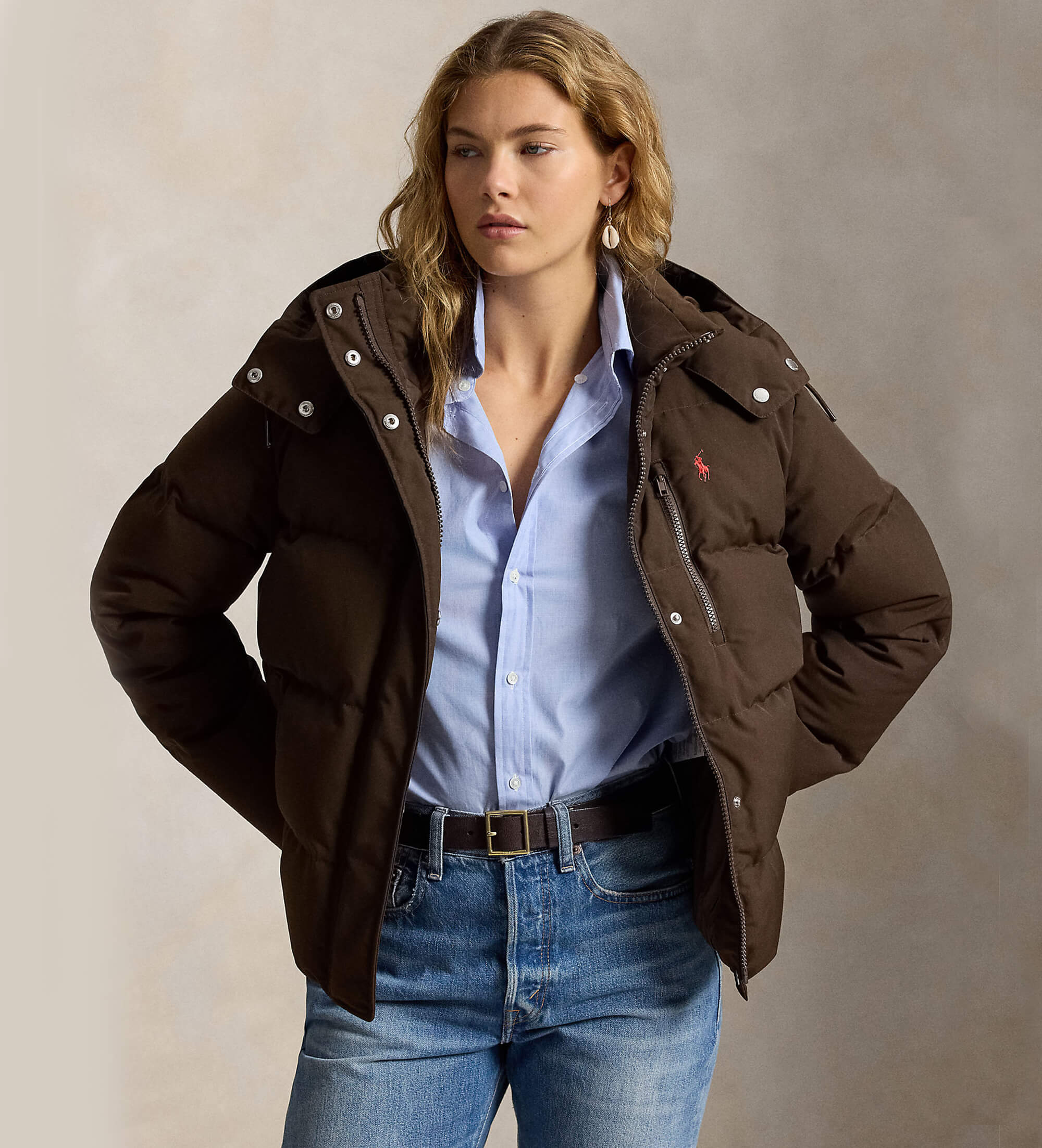 Polo Ralph Lauren für Damen. 211B17285002 Braune gesteppte Daunenjacke (M), Lässig, Polyester