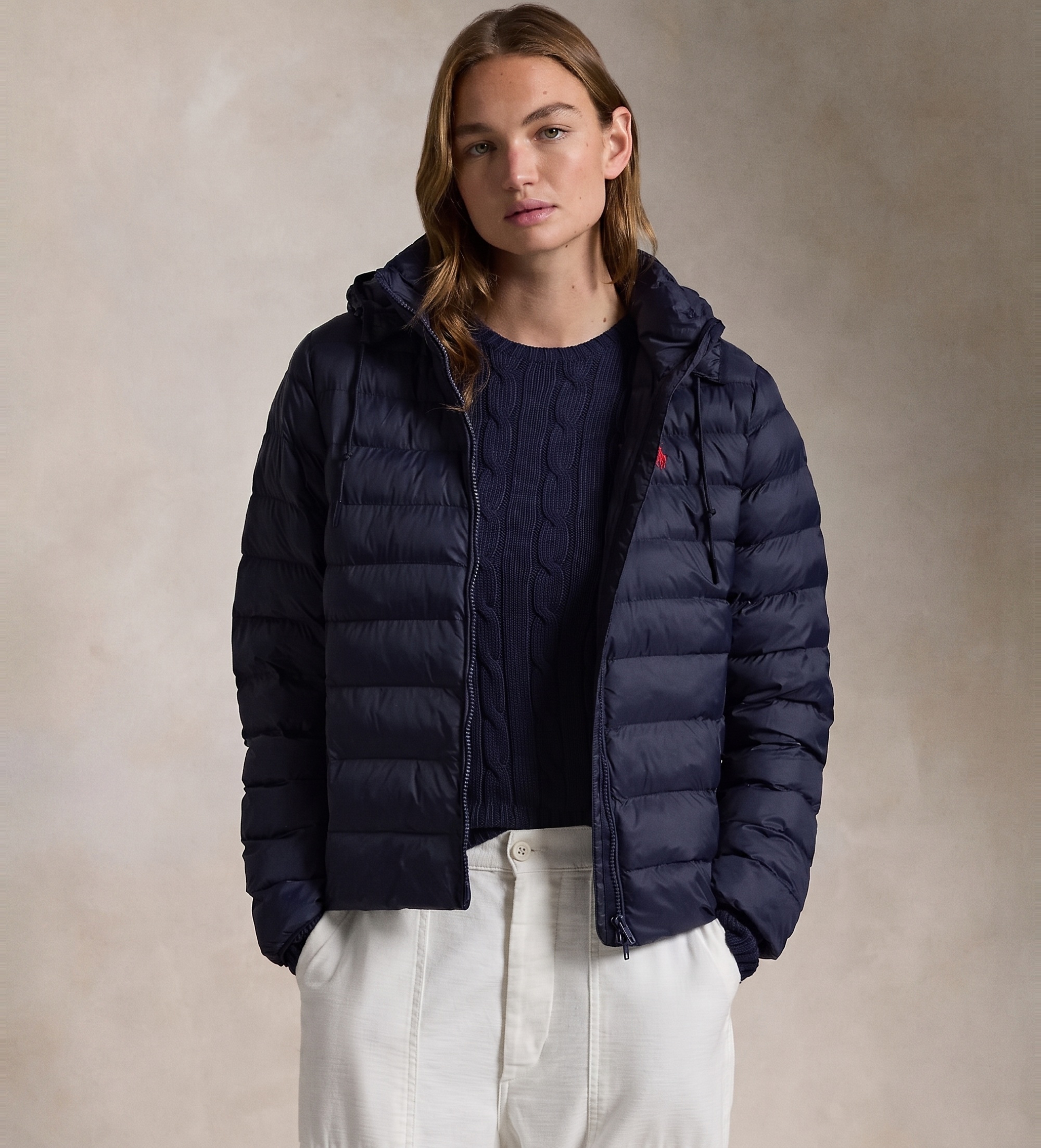 Polo Ralph Lauren für Damen. 211958932001 Wasserdichte, faltbare Kapuzenjacke mit Kapuze (S), Lässig, Nachhaltig, Recyceltes Nylon, Marine