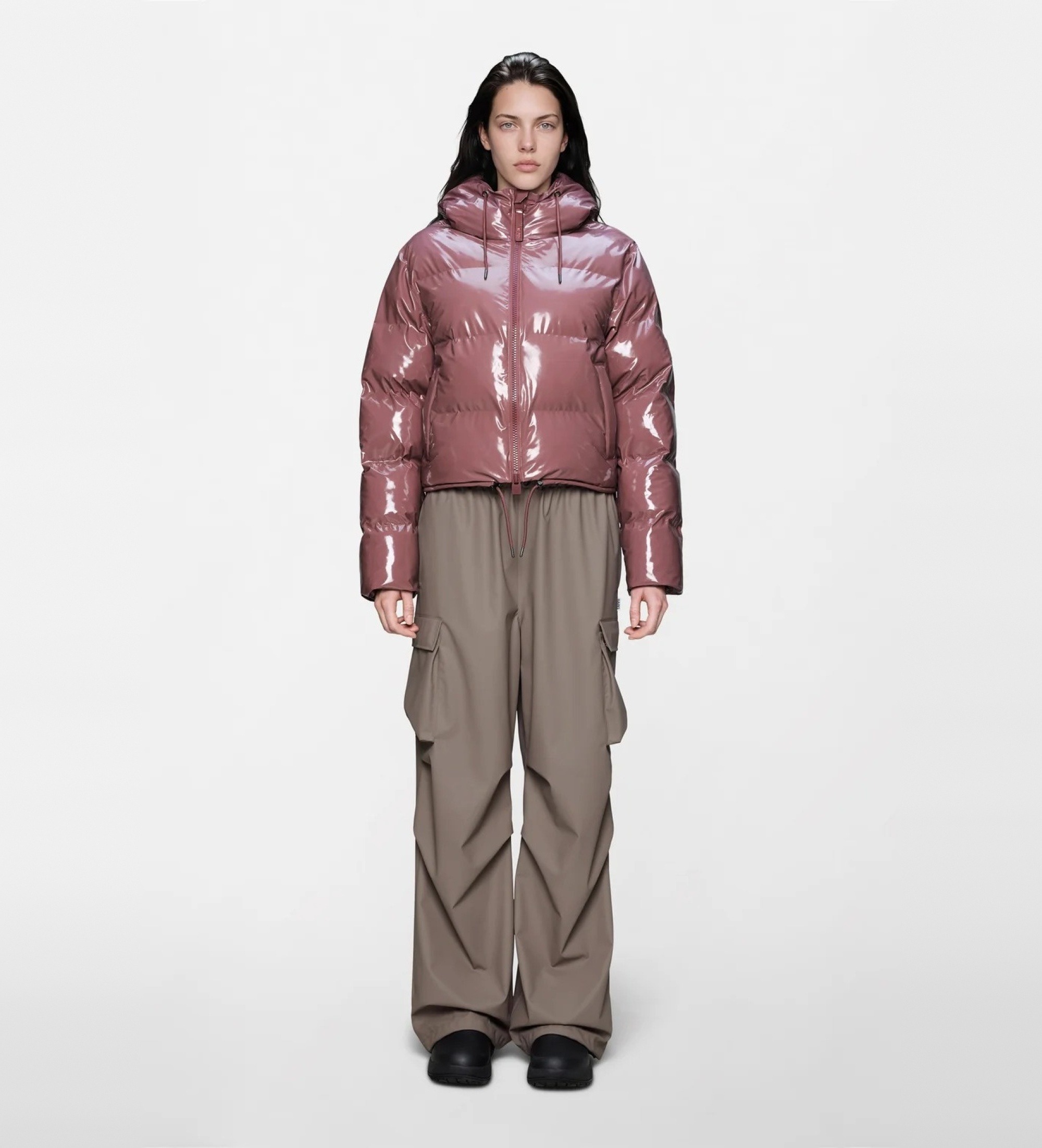 Rains für Damen. 15150 Kurze Puffer-Jacke in Rosa mit hohem Kragen (L), Lässig, Polyurethan