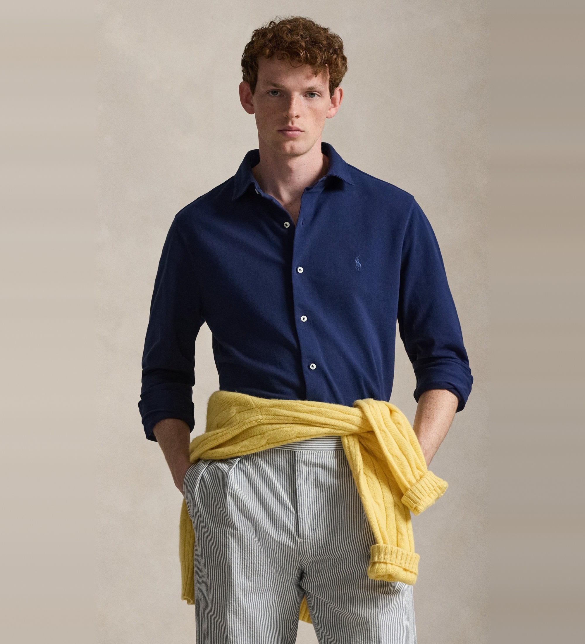 Polo Ralph Lauren für Herren. 710A12399002 Ultraleichtes Hemd aus marineblauem Piqué (M), Lässig, Party, Baumwolle, Klassisch, Langarm
