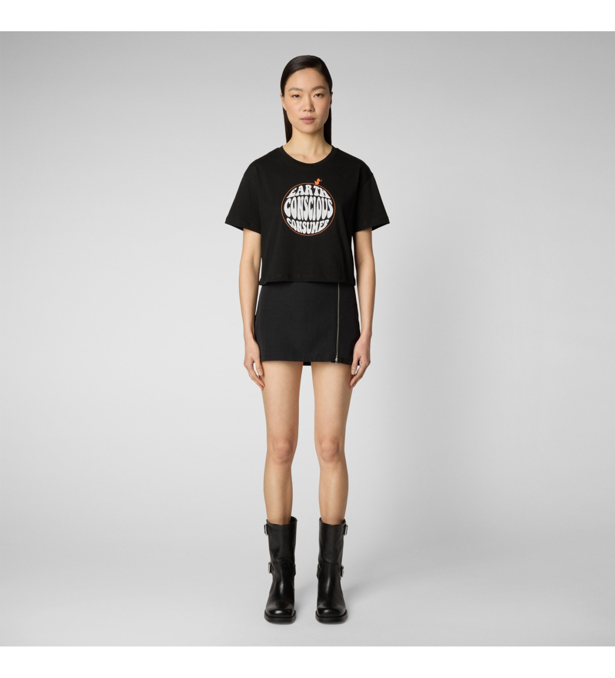 Save The Duck für Damen. DT1722W-BESY18 Eart Consicious T-shirt schwarz (M), Lässig, Kurzarm, Bio-Baumwolle