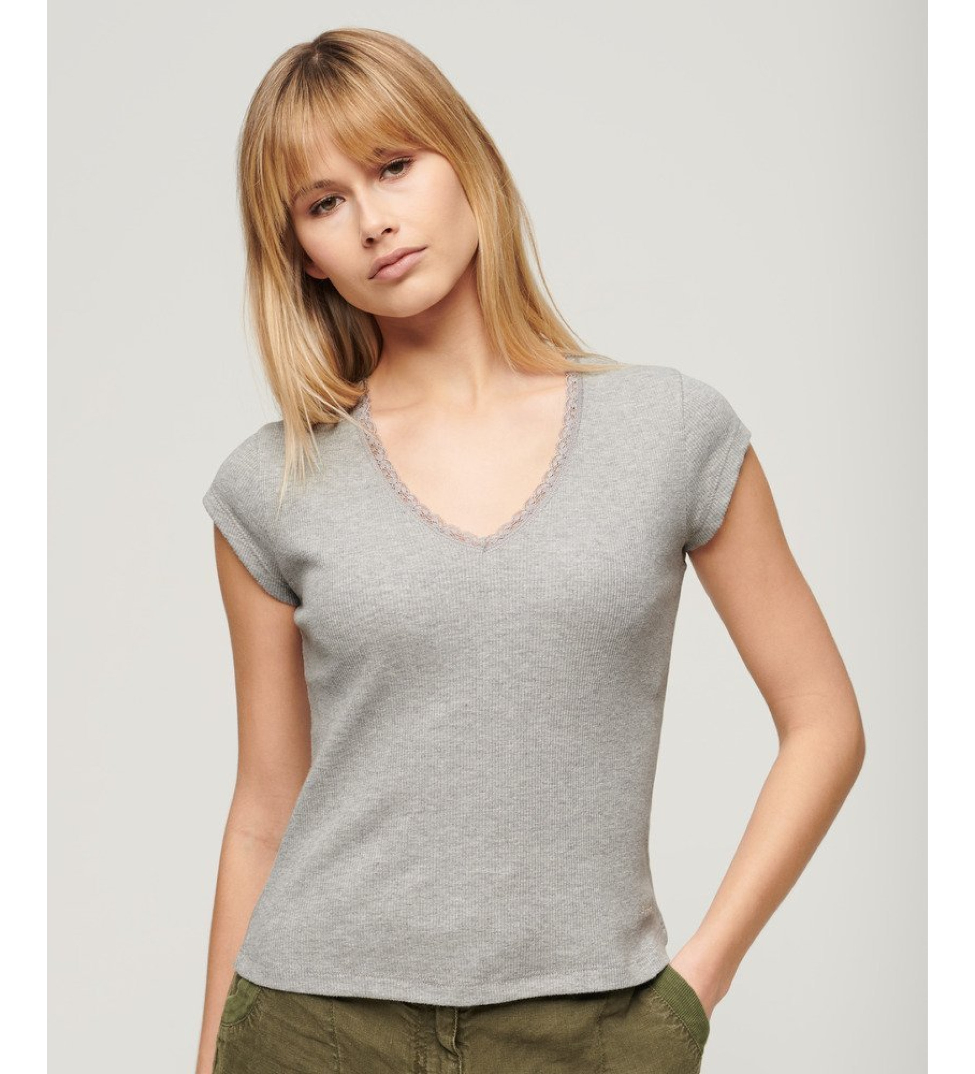 Superdry für Damen. W6011874A Athletic Essential T-shirt mit Spitzenbesatz grau (S/M), Lässig, Baumwolle, Ärmellos / Hosenträger