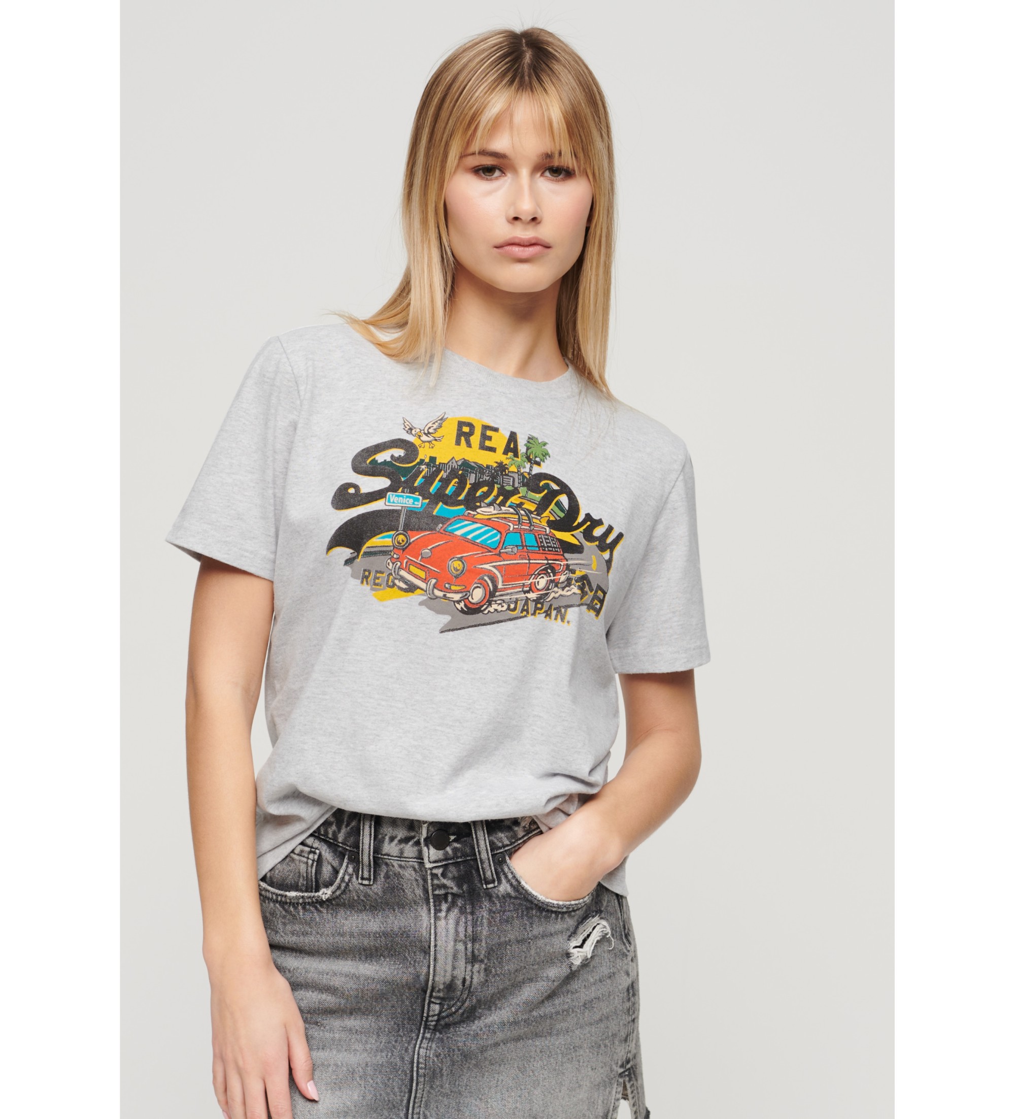 Superdry für Damen. W1011401A T-Shirt in lockerer Passform mit grauer LA-Grafik (M), Lässig, Kurzarm, Nachhaltig, Recycelte Baumwolle