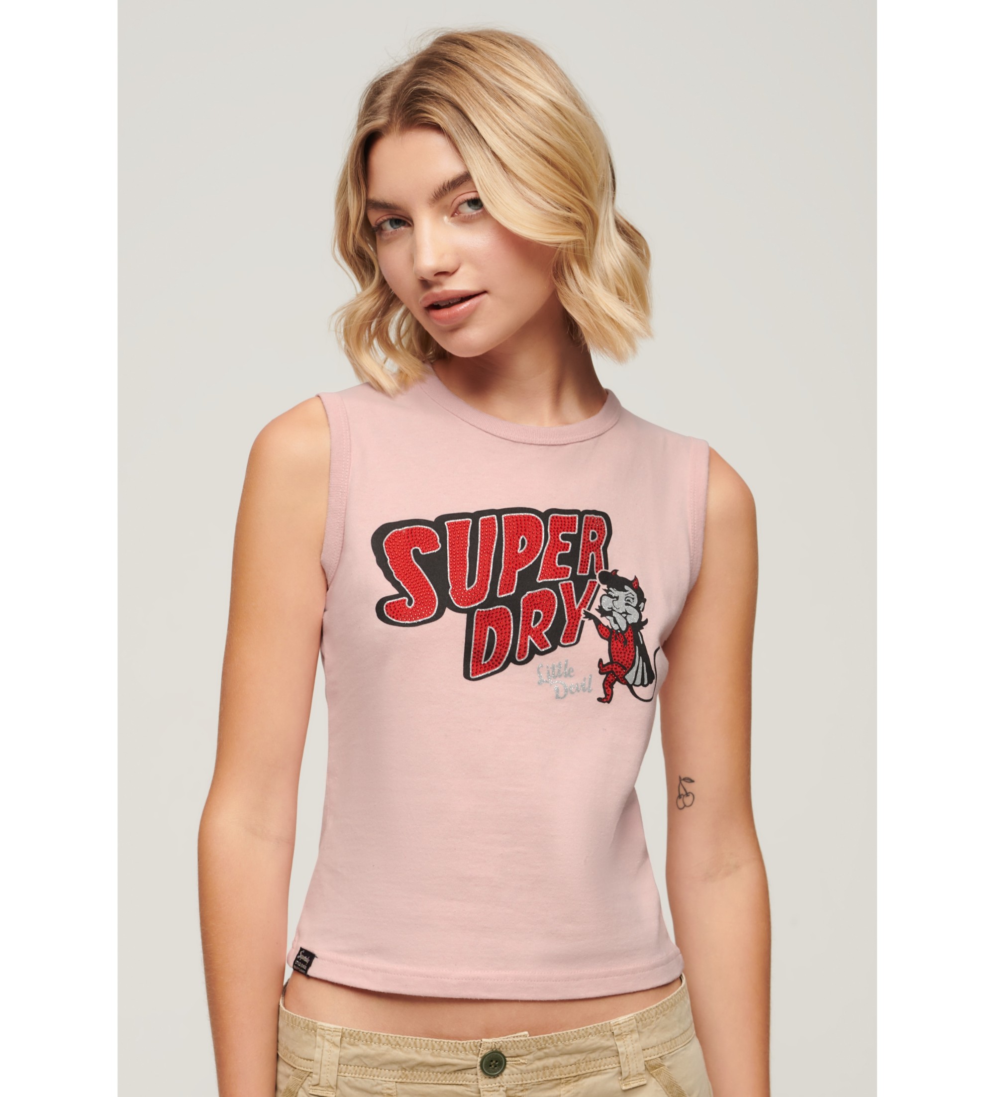 Superdry für Damen. W6011898A Enges T-Shirt mit rosa Retro-Besatz (XXS), Lässig, Ärmellos / Hosenträger, Nachhaltig, Recycelte Baumwolle