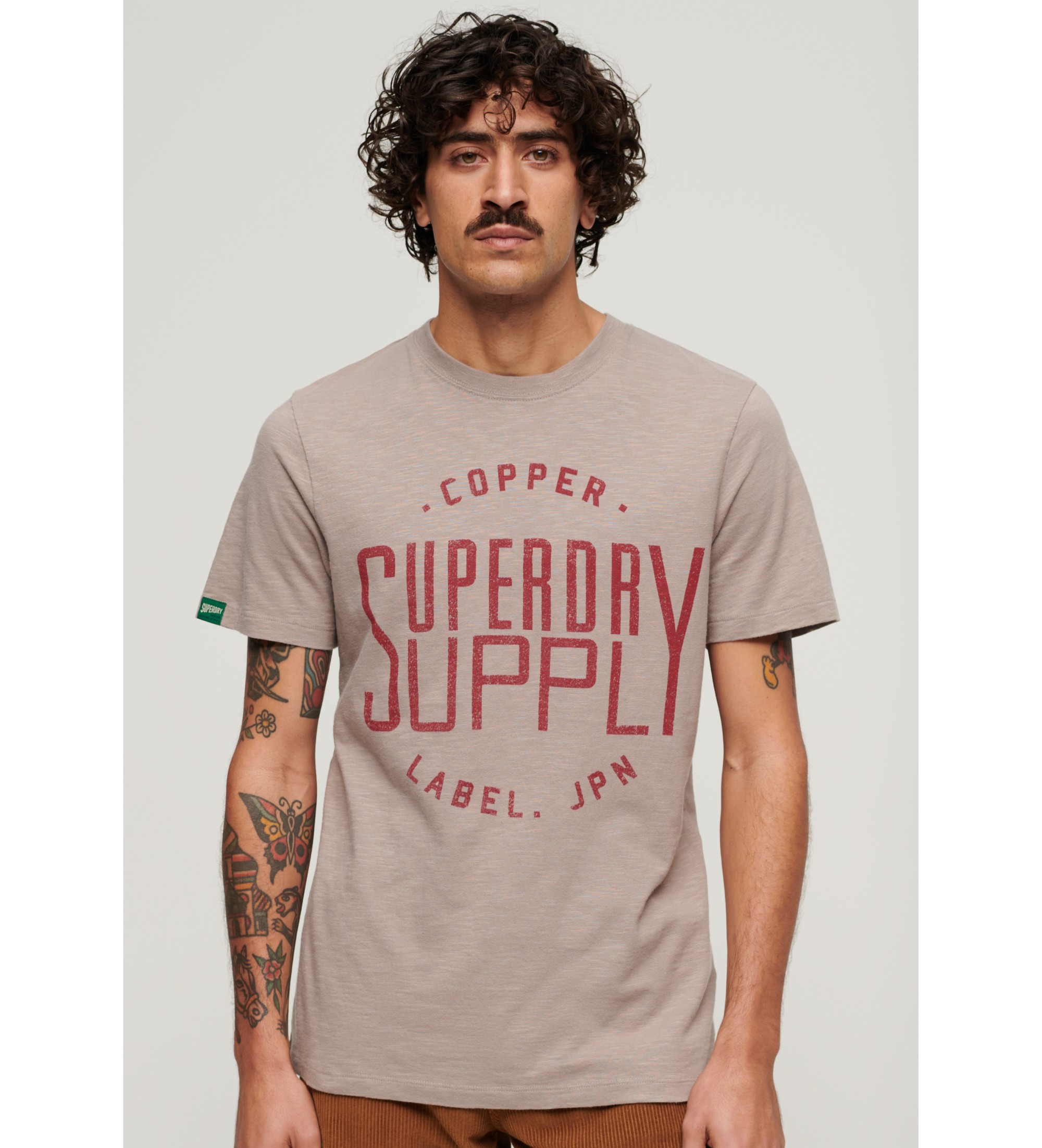 Superdry für Herren. M1011900A Workwear-T-Shirt aus der beigen Copper Label-Reihe (M), Lässig, Baumwolle, Kurzarm