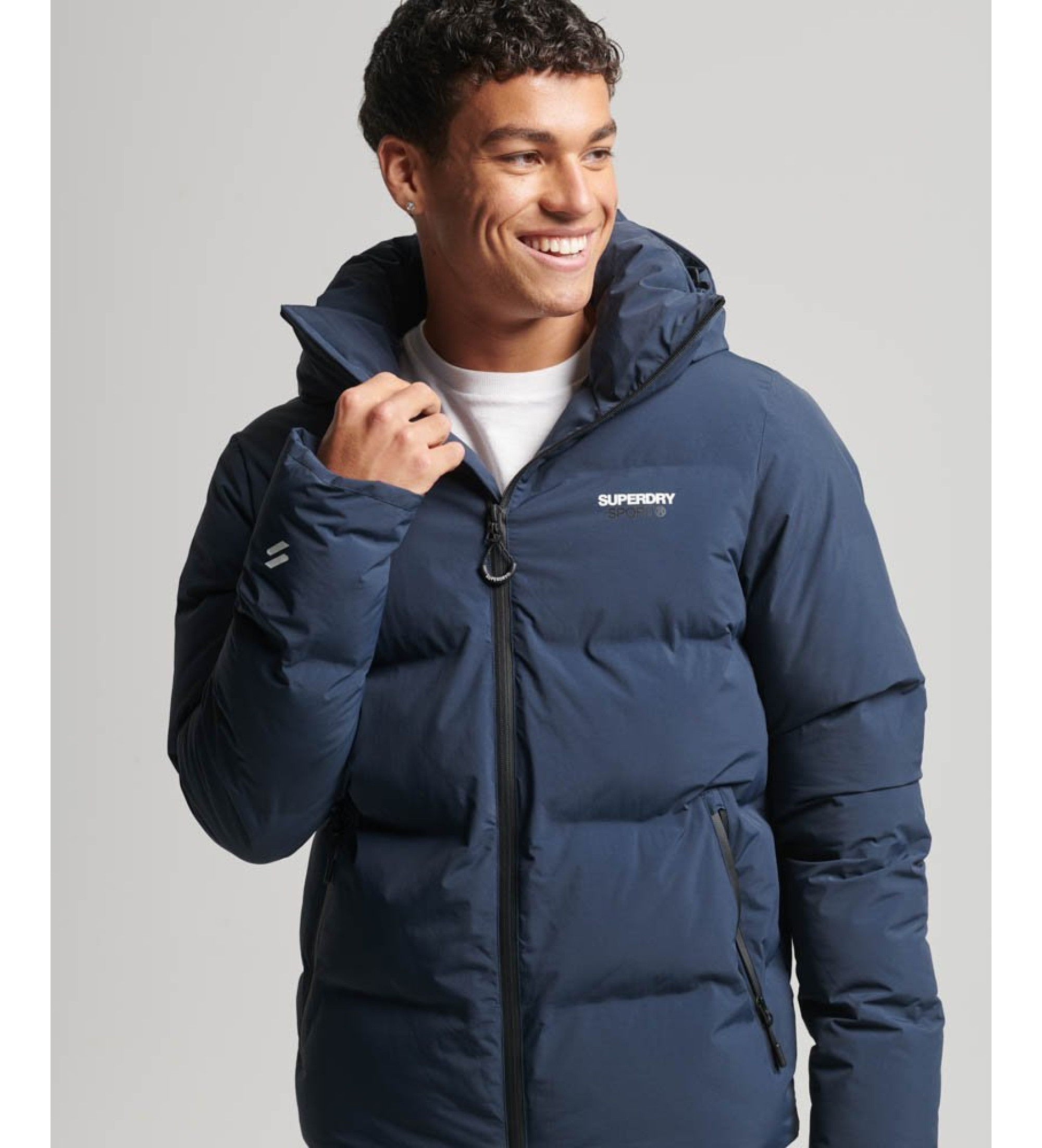 Superdry für Herren. MS311478A Steppjacke navy (M), Lässig, Recyceltes Polyester, Nachhaltig, Marine
