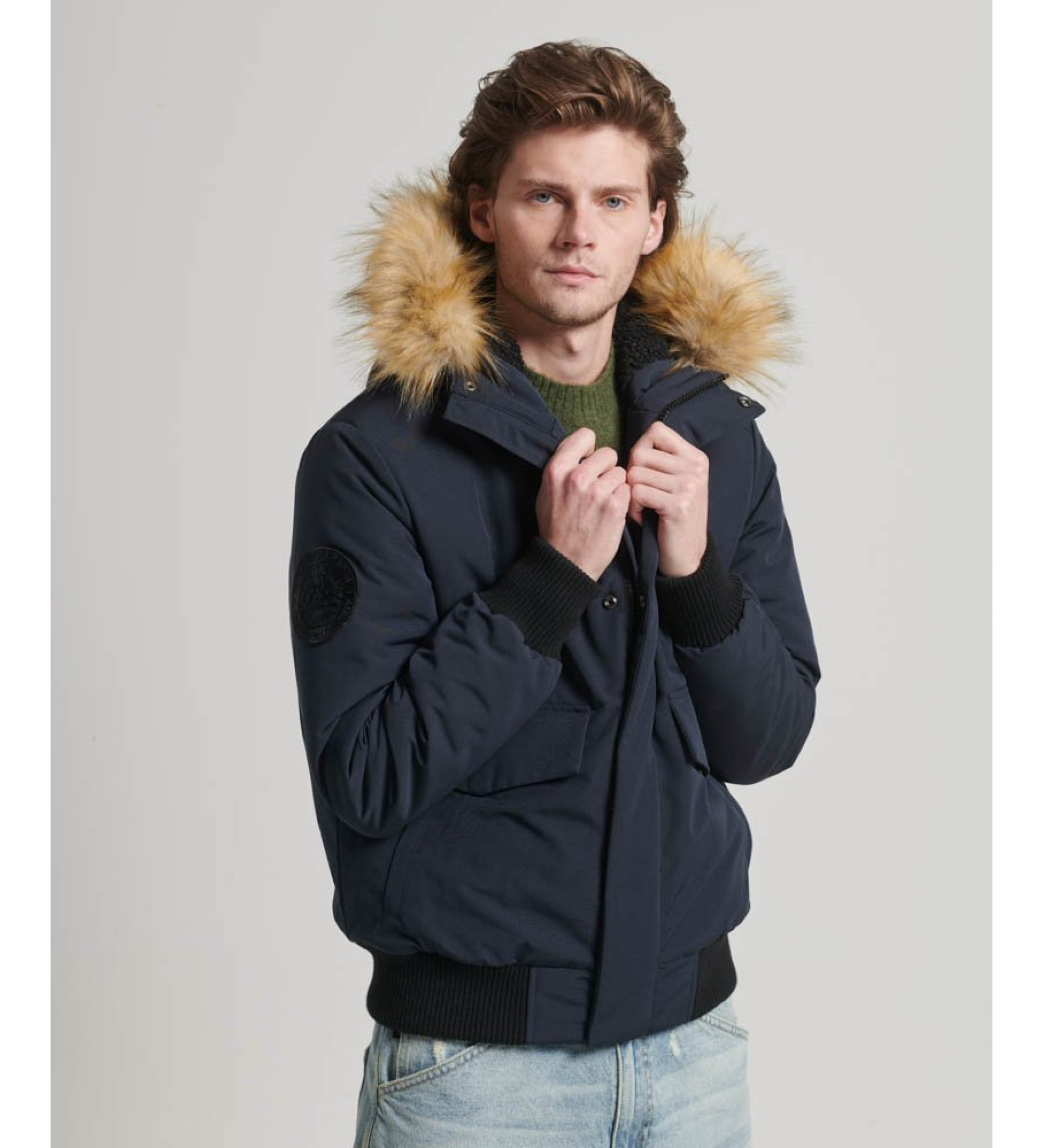 Superdry für Herren. M5011742A Everest navy gesteppte Bomberjacke mit Kapuze (M), Lässig, Polyester, Marine