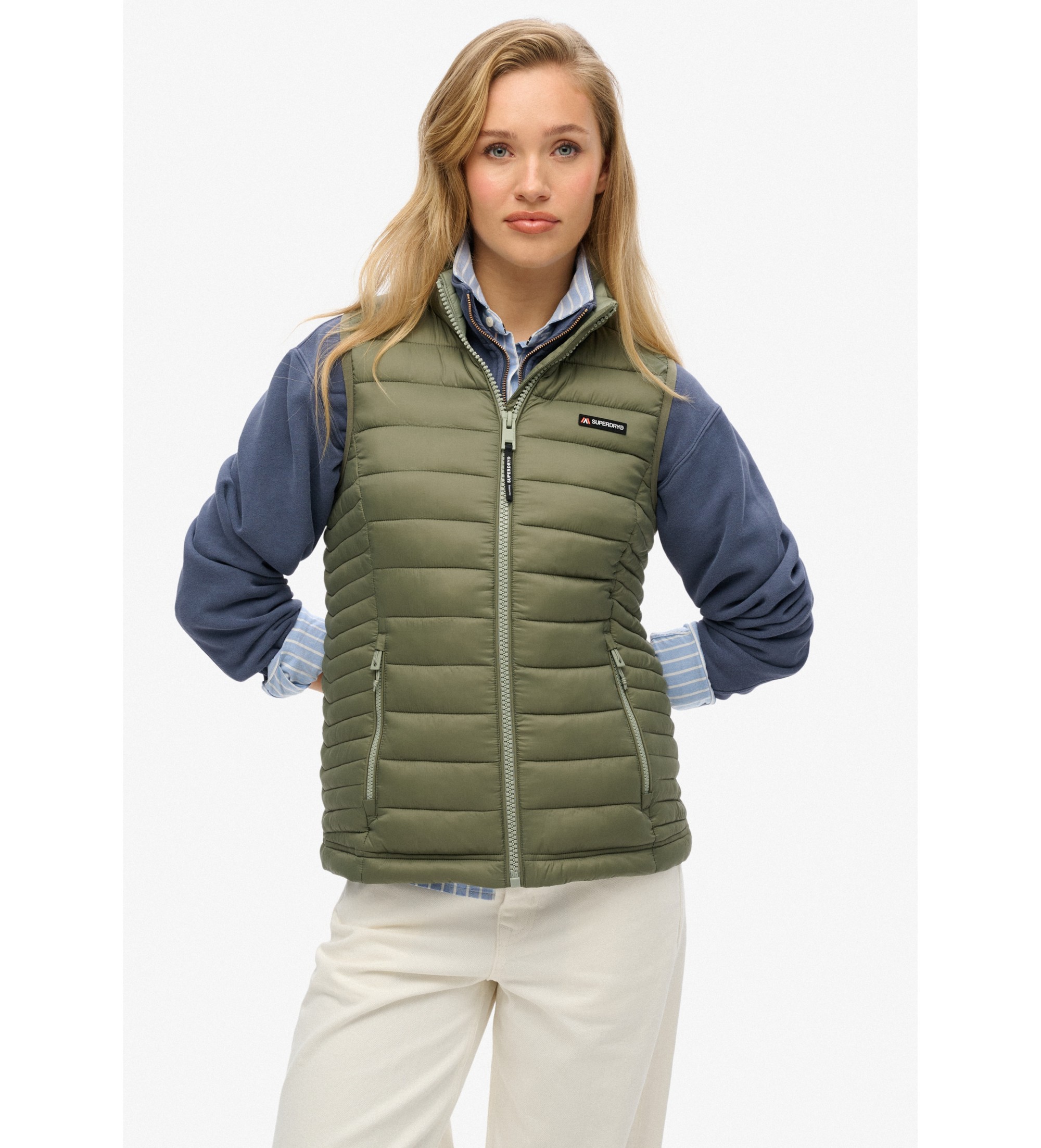 Superdry für Damen. W5011892A Fuji Lite wattierte Weste grün (S), Lässig, Nylon