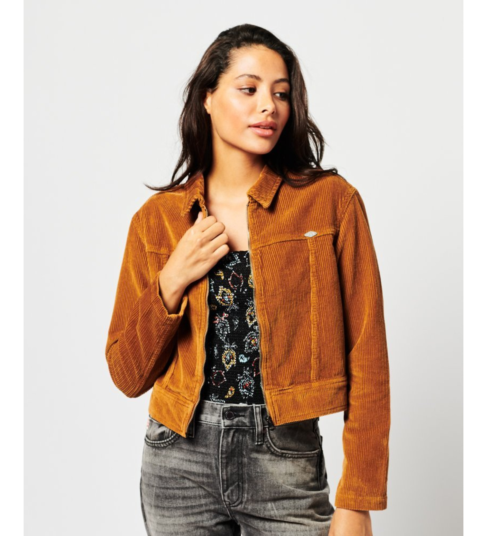 Superdry für Damen. W5011113A Kurze Kordjacke Vintage braun (XL), Lässig, Baumwolle
