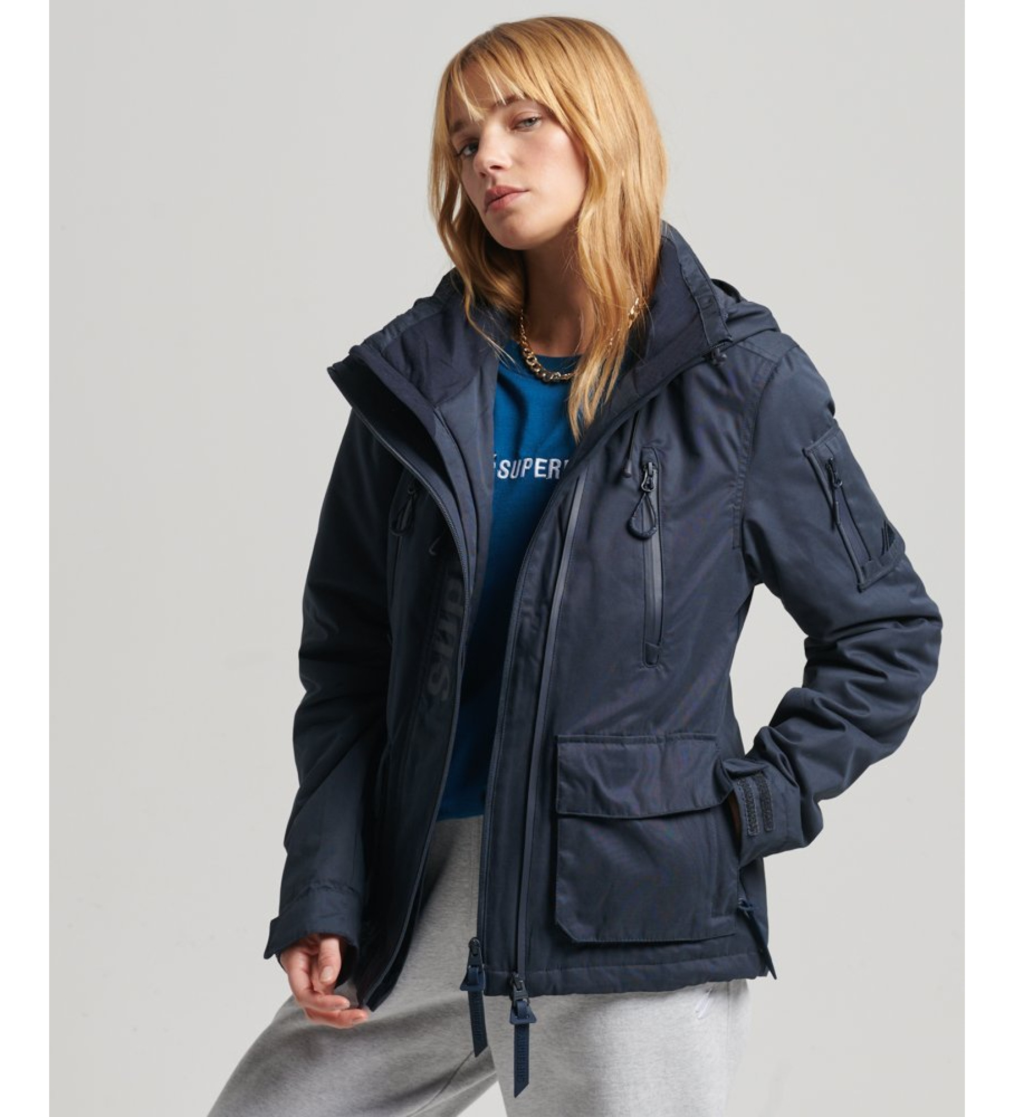 Superdry für Damen. W5011154A Windschutzjacke SD-Wind Mikrofaser Ultimate Navy (S), Lässig, Polyester, Marine