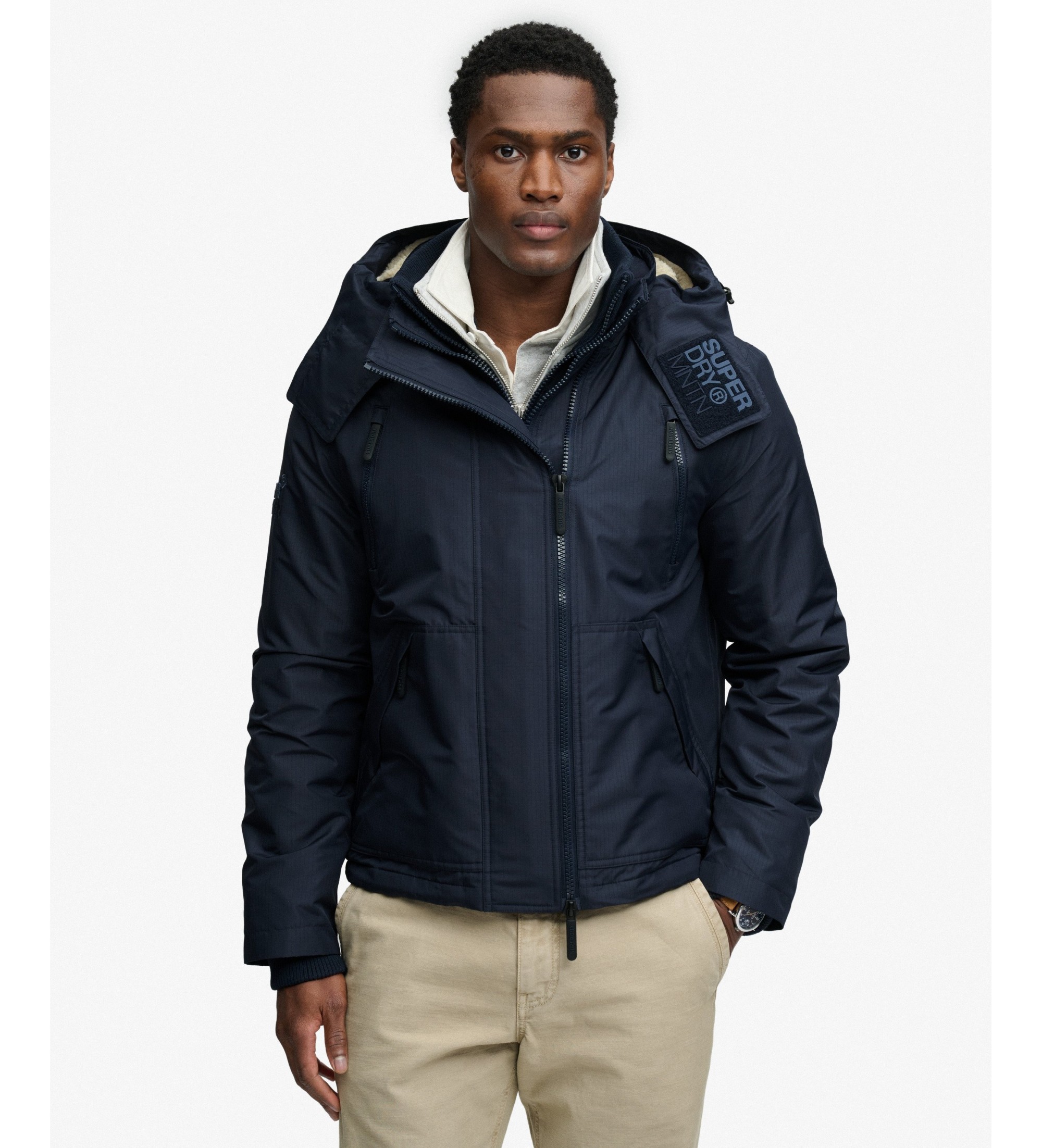 Superdry für Herren. M5012421A Kapuzenjacke Hooded Arctic Marineblau (M), Lässig, Recyceltes Polyester