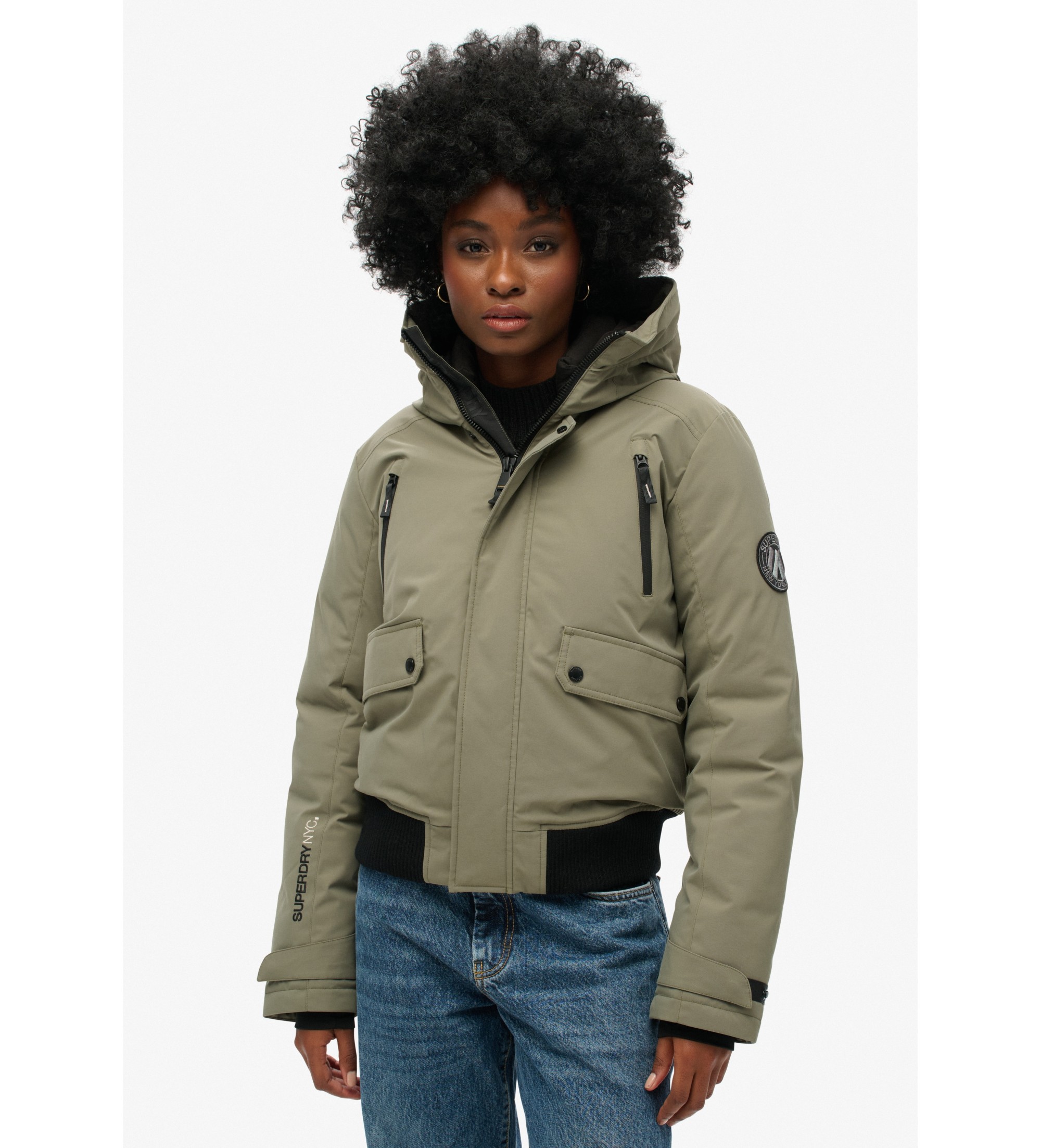Superdry für Damen. W5011824A Gesteppte Bomberjacke City grün (M), Lässig, Recyceltes Polyester, Nachhaltig