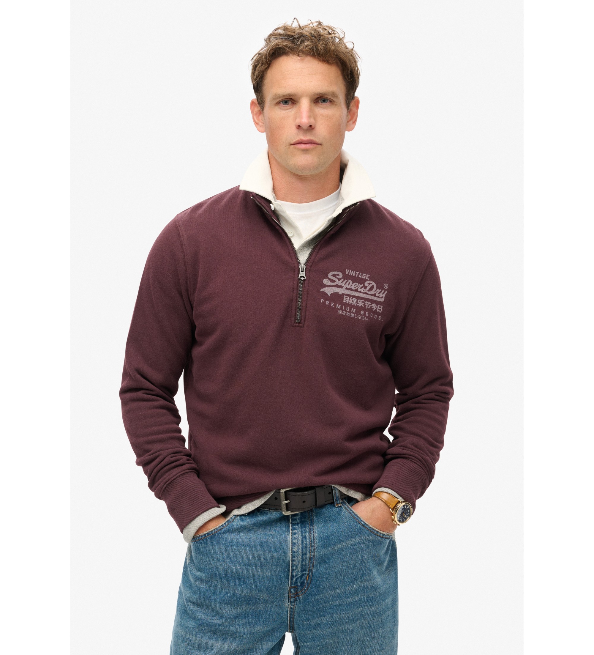 Superdry für Herren. M2013797A Jacke mit klassischer Grafik und halbem Reißverschlussburgunderrot (S), Lässig, Baumwolle, Bordeaux