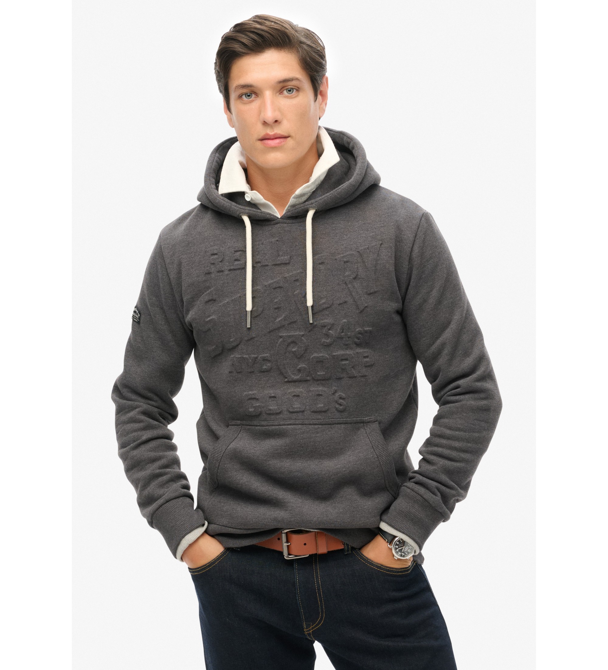 Superdry für Herren. M2013698A Grafisches Sweatshirt mit Kapuze und geprägtem Logo in Dunkelgrau (M), Lässig, Baumwolle, Nachhaltig