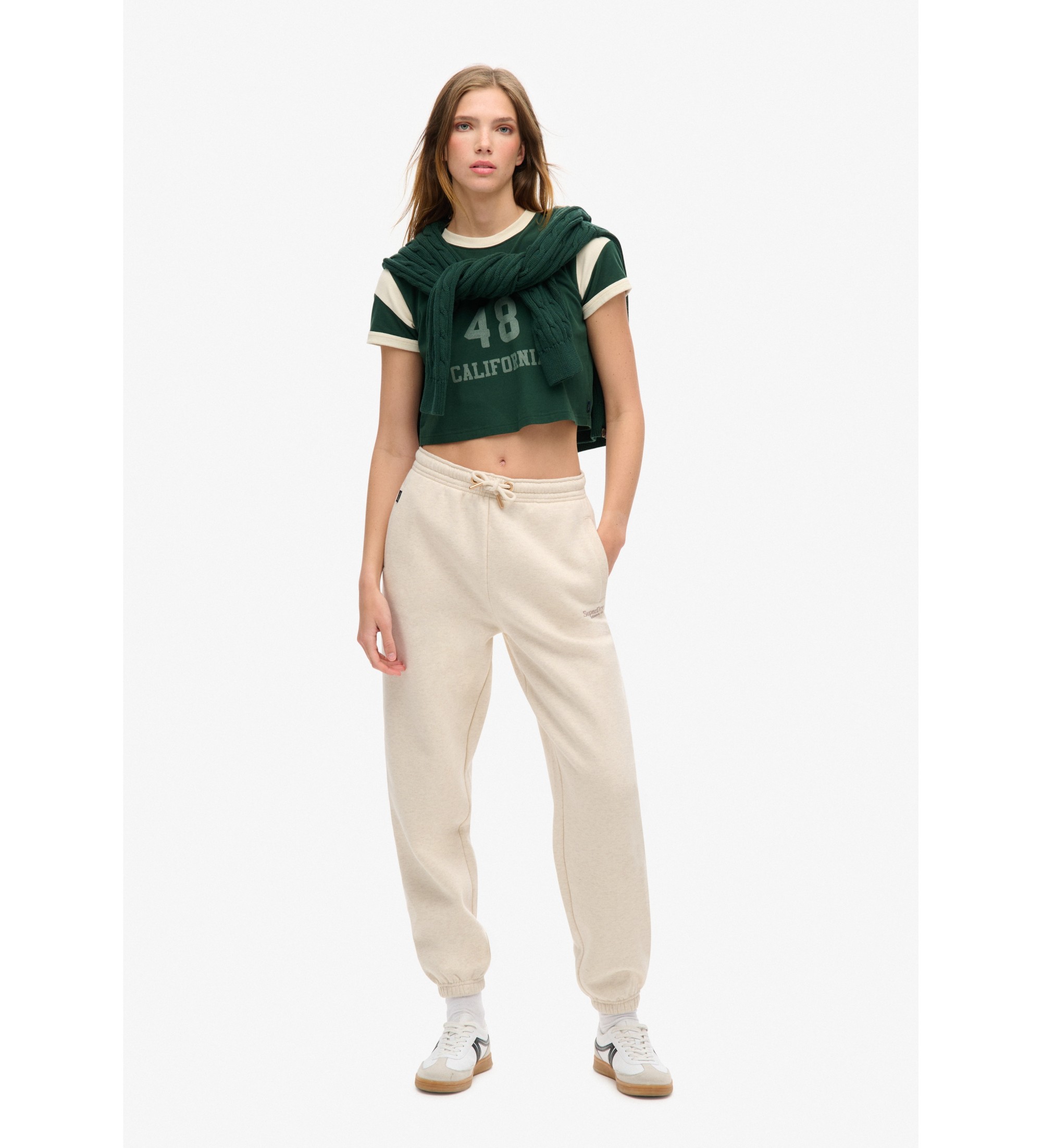 Superdry für Damen. W7011098A Jogginghose mit Gummizug und Essential-Logo an der Unterseite (L), Beige, Lässig, Baumwolle